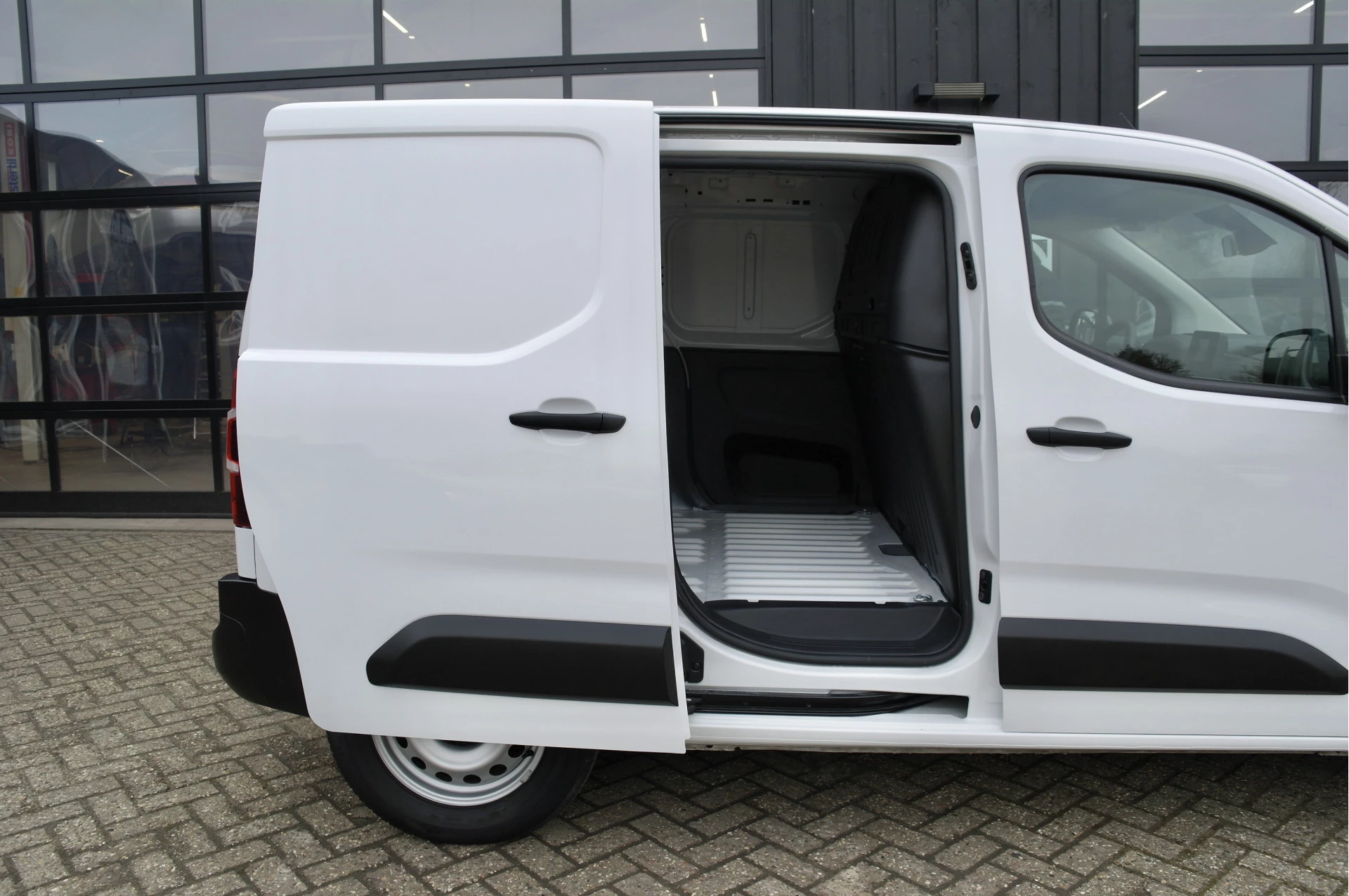 Hoofdafbeelding Citroën ë-Berlingo