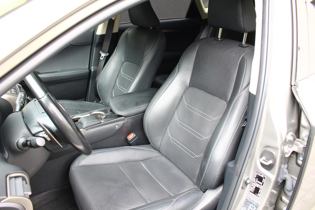 Hoofdafbeelding Lexus NX