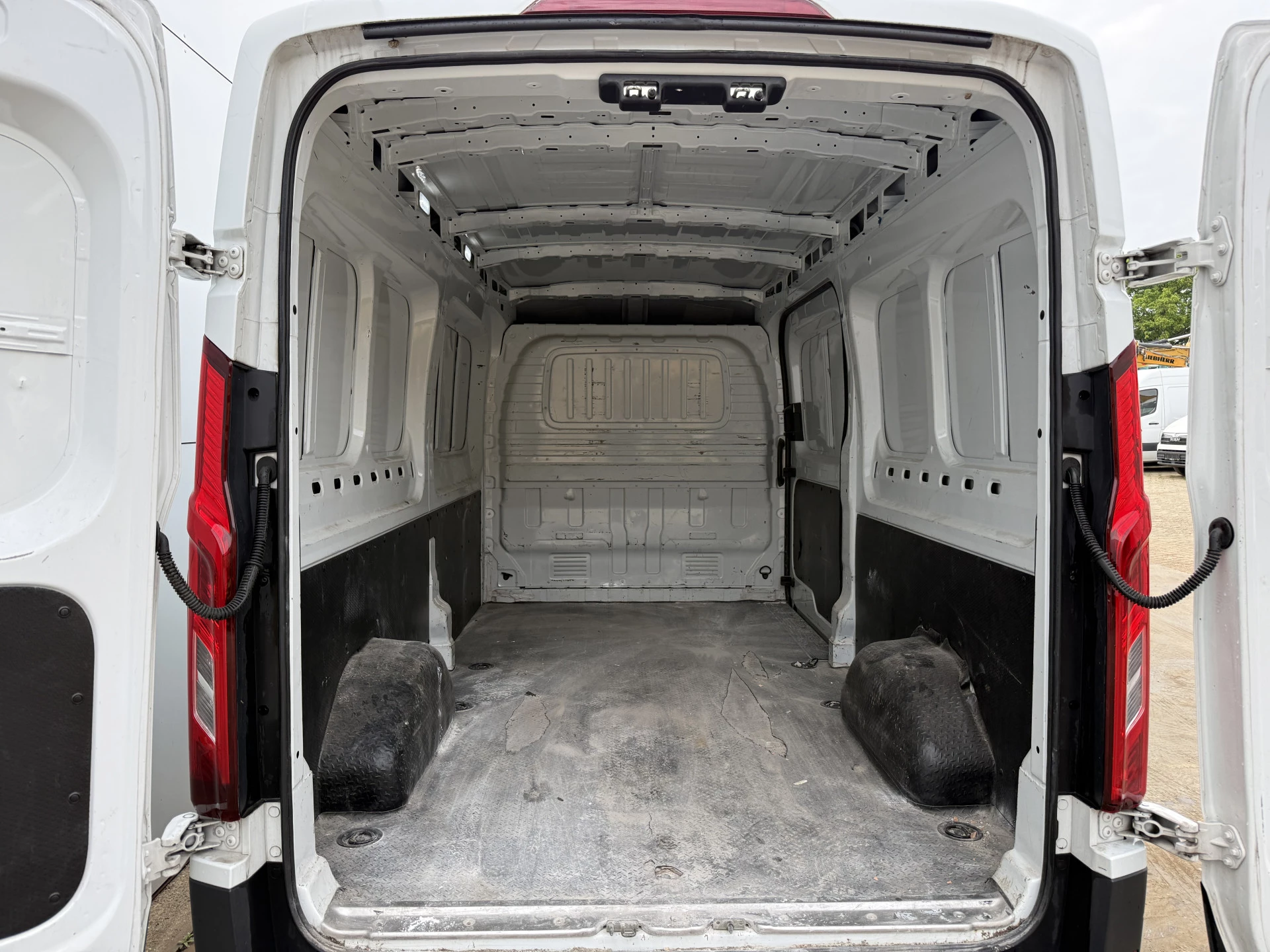 Hoofdafbeelding Maxus Deliver9