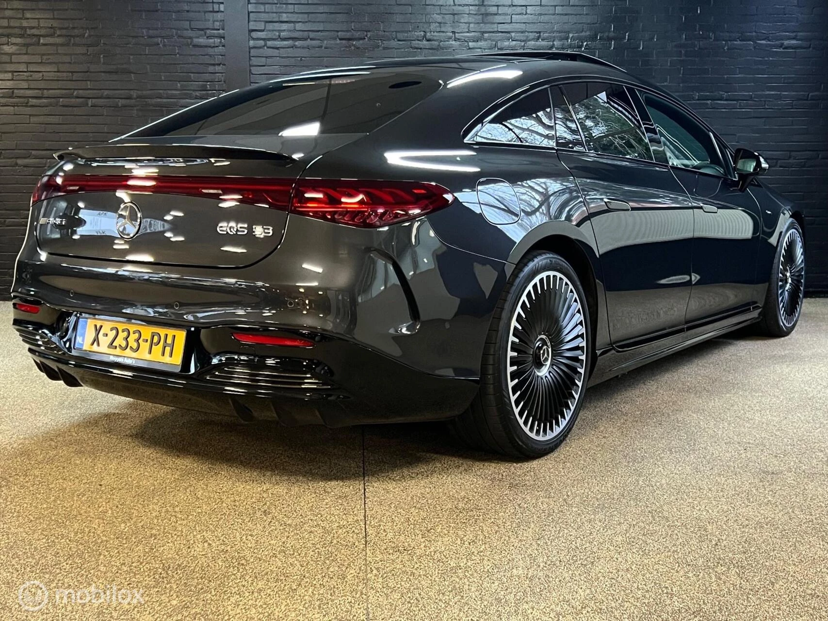 Hoofdafbeelding Mercedes-Benz EQS