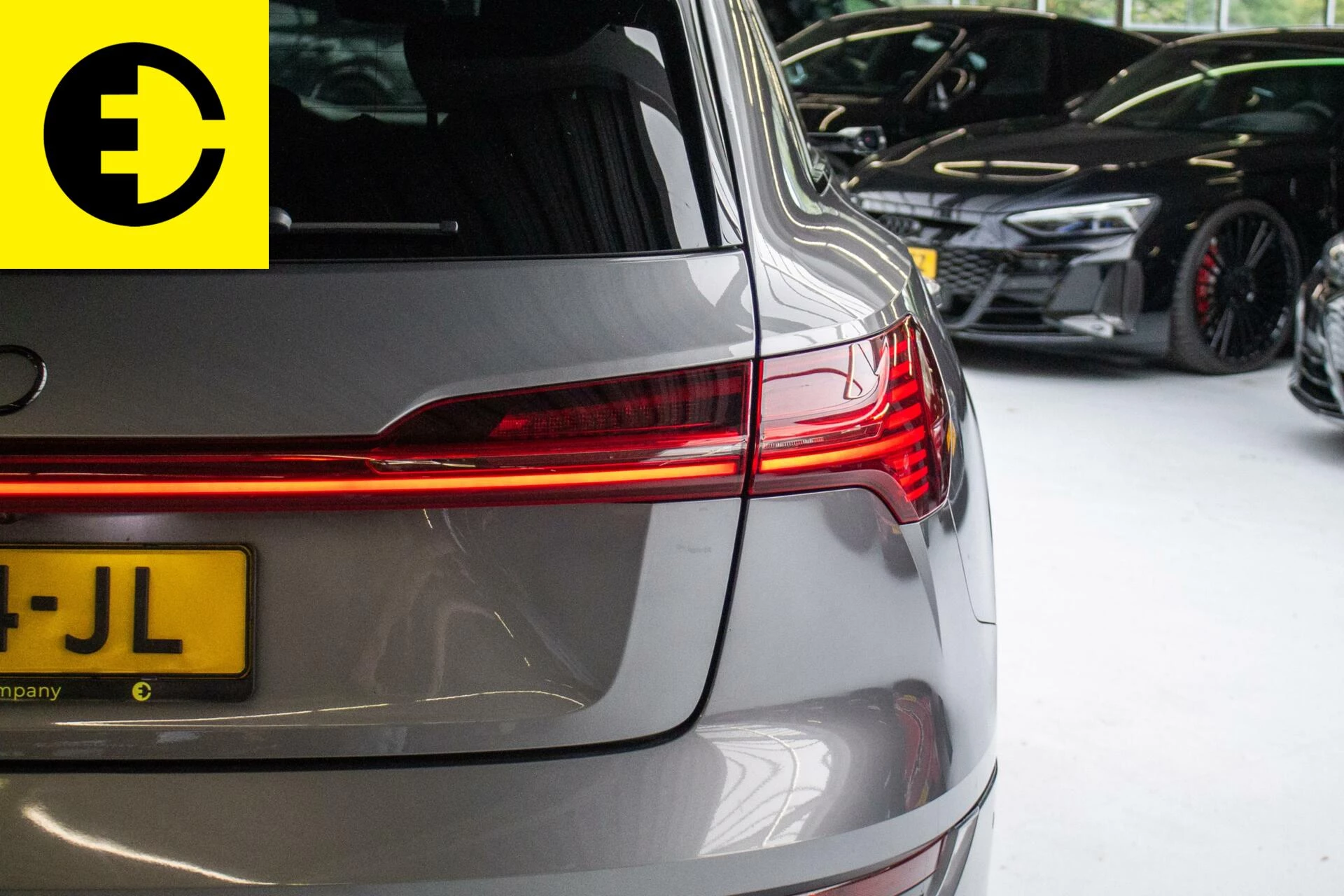 Hoofdafbeelding Audi e-tron