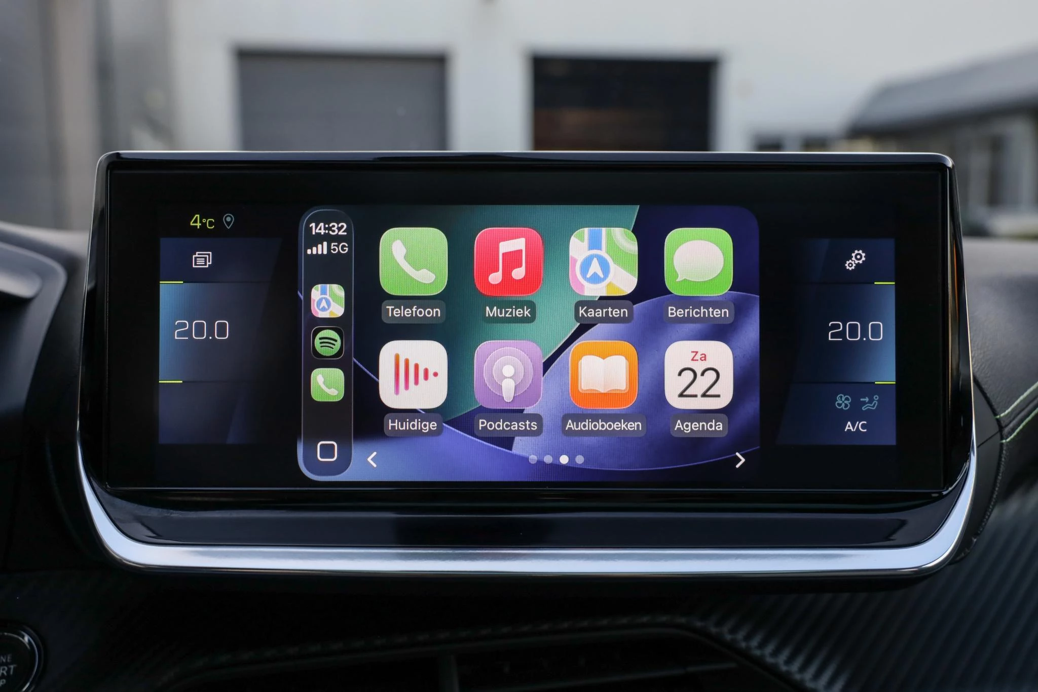 Hoofdafbeelding Peugeot e-208