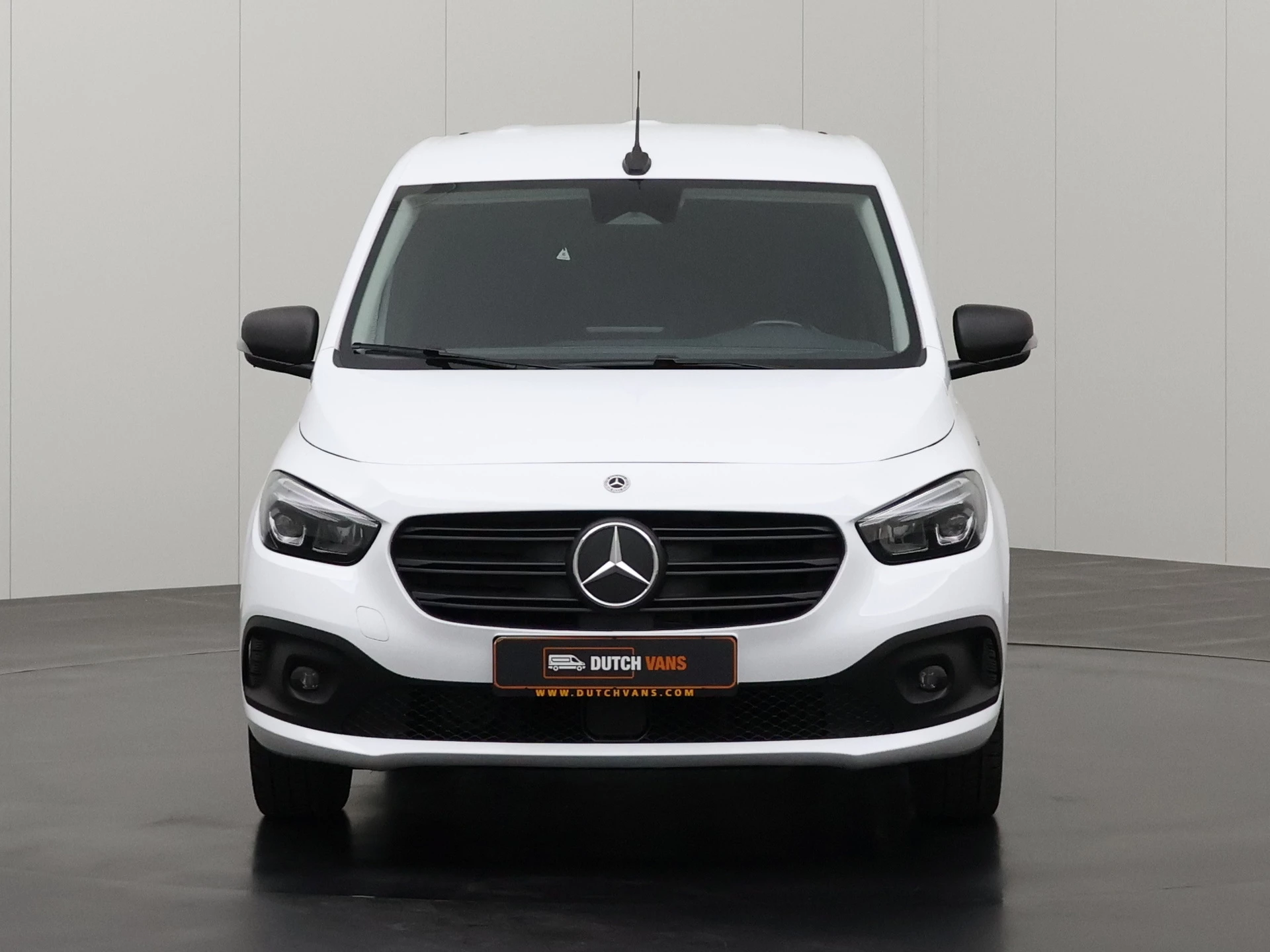 Hoofdafbeelding Mercedes-Benz eCitan