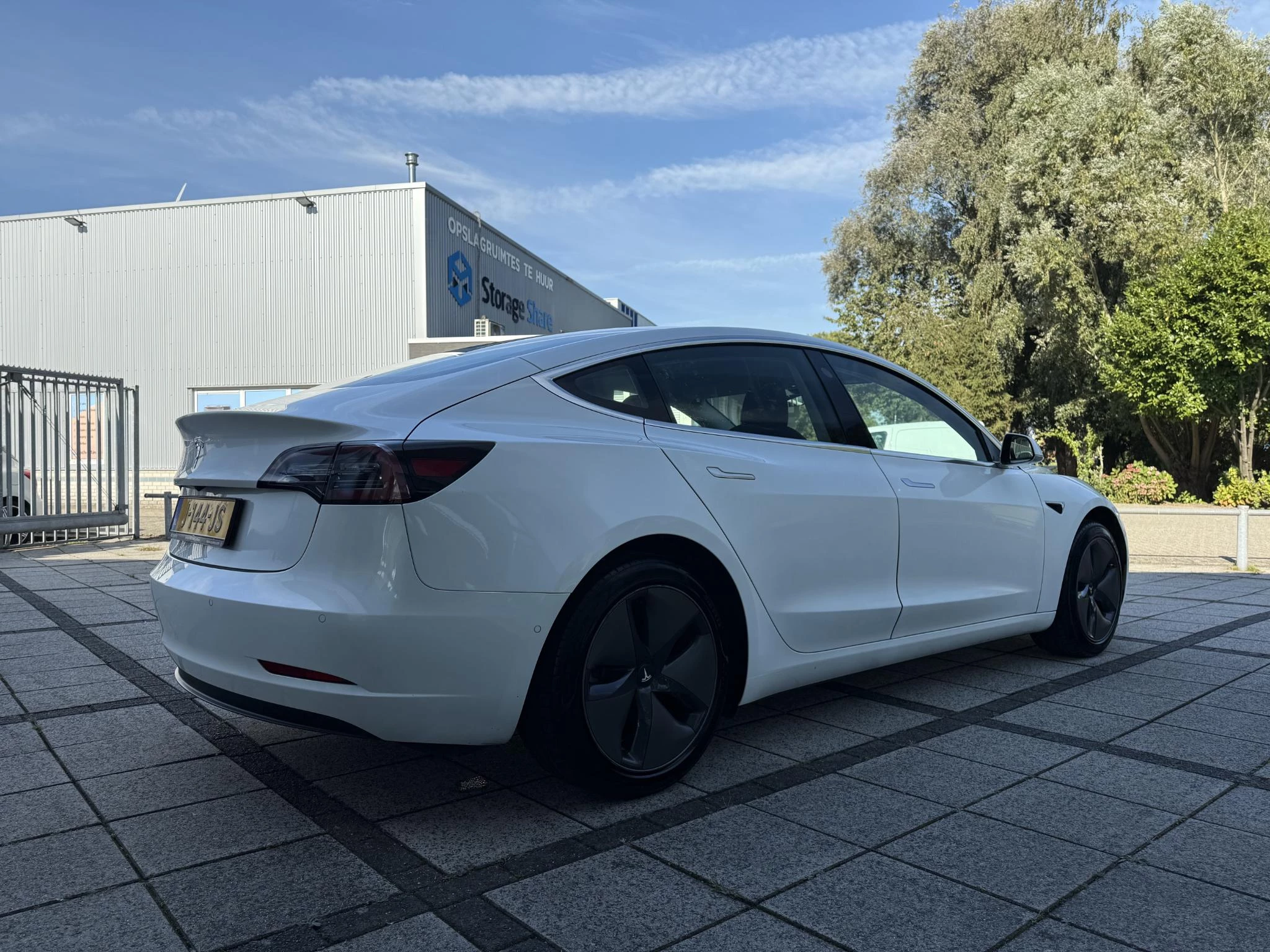 Hoofdafbeelding Tesla Model 3