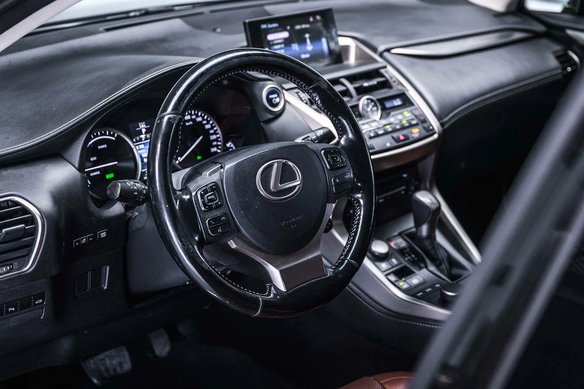 Hoofdafbeelding Lexus NX