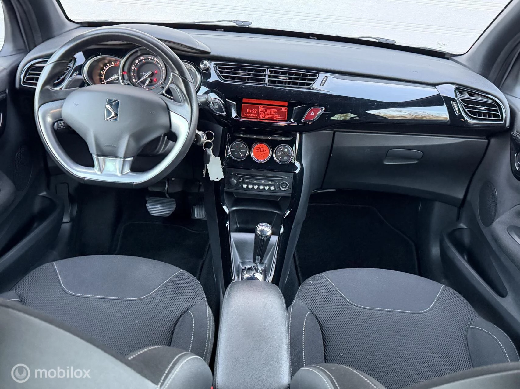 Hoofdafbeelding DS DS 3