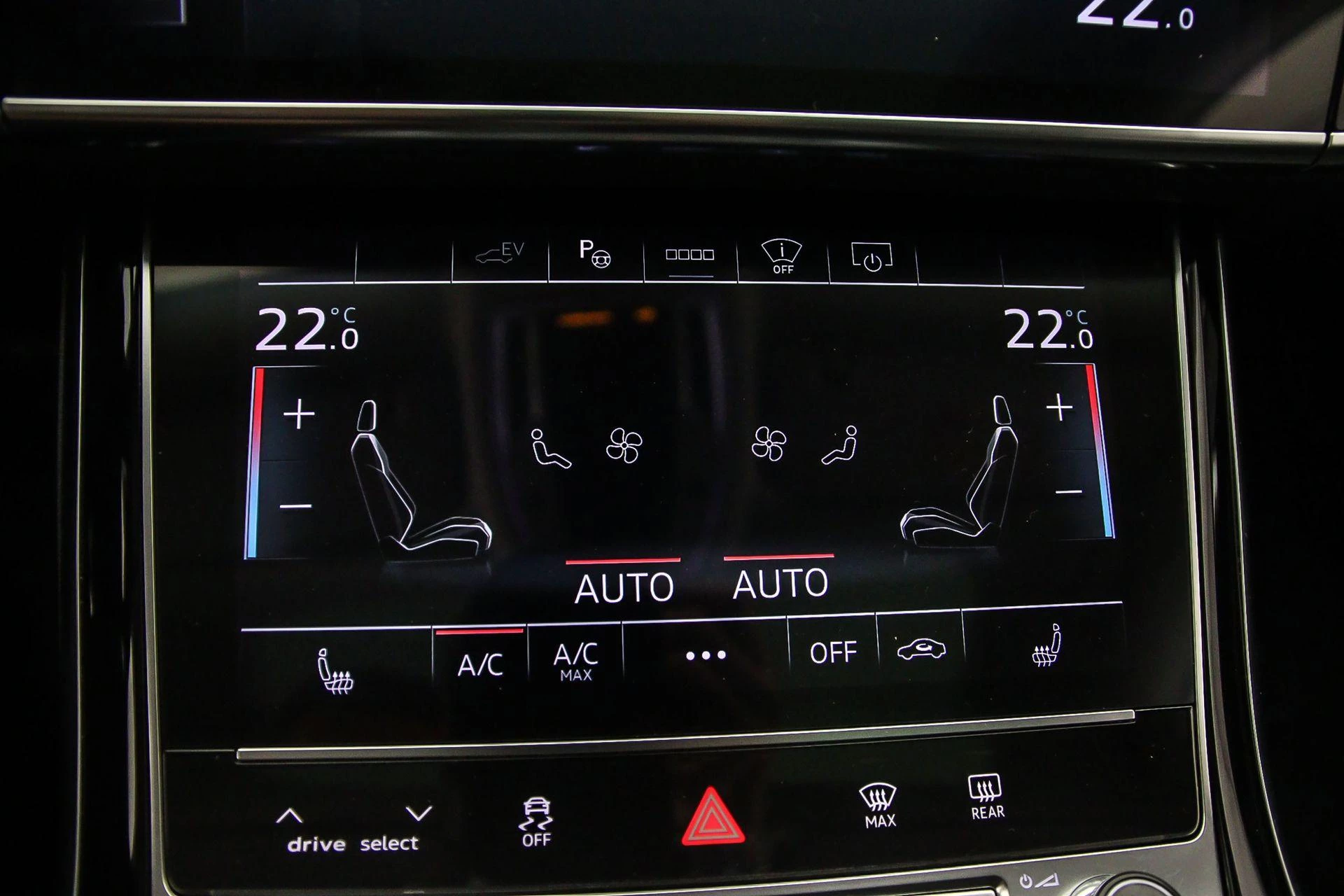 Hoofdafbeelding Audi A8