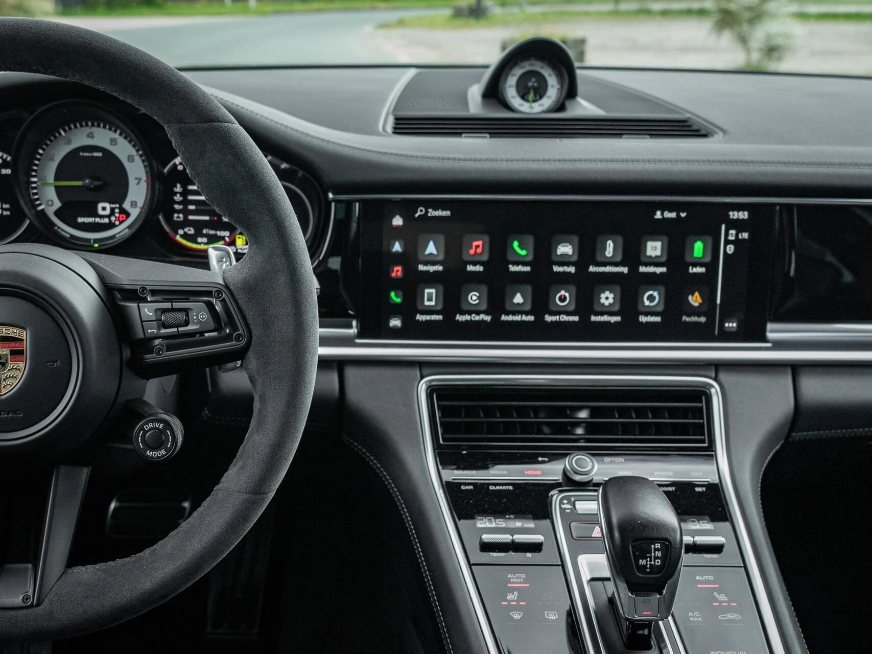 Hoofdafbeelding Porsche Panamera