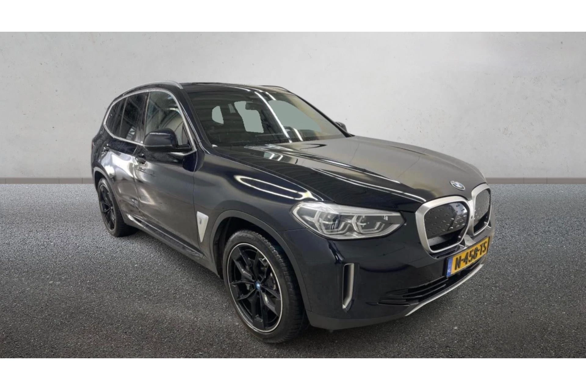 Hoofdafbeelding BMW iX3