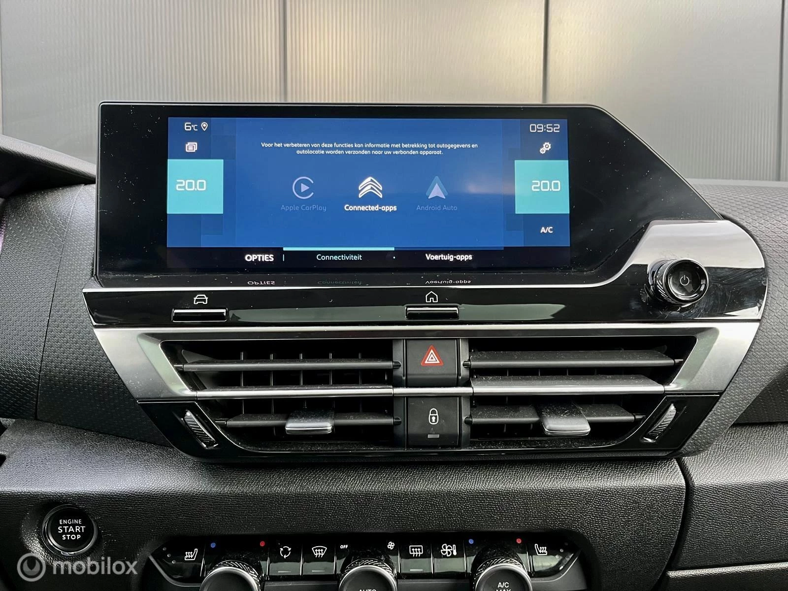 Hoofdafbeelding Citroën ë-C4