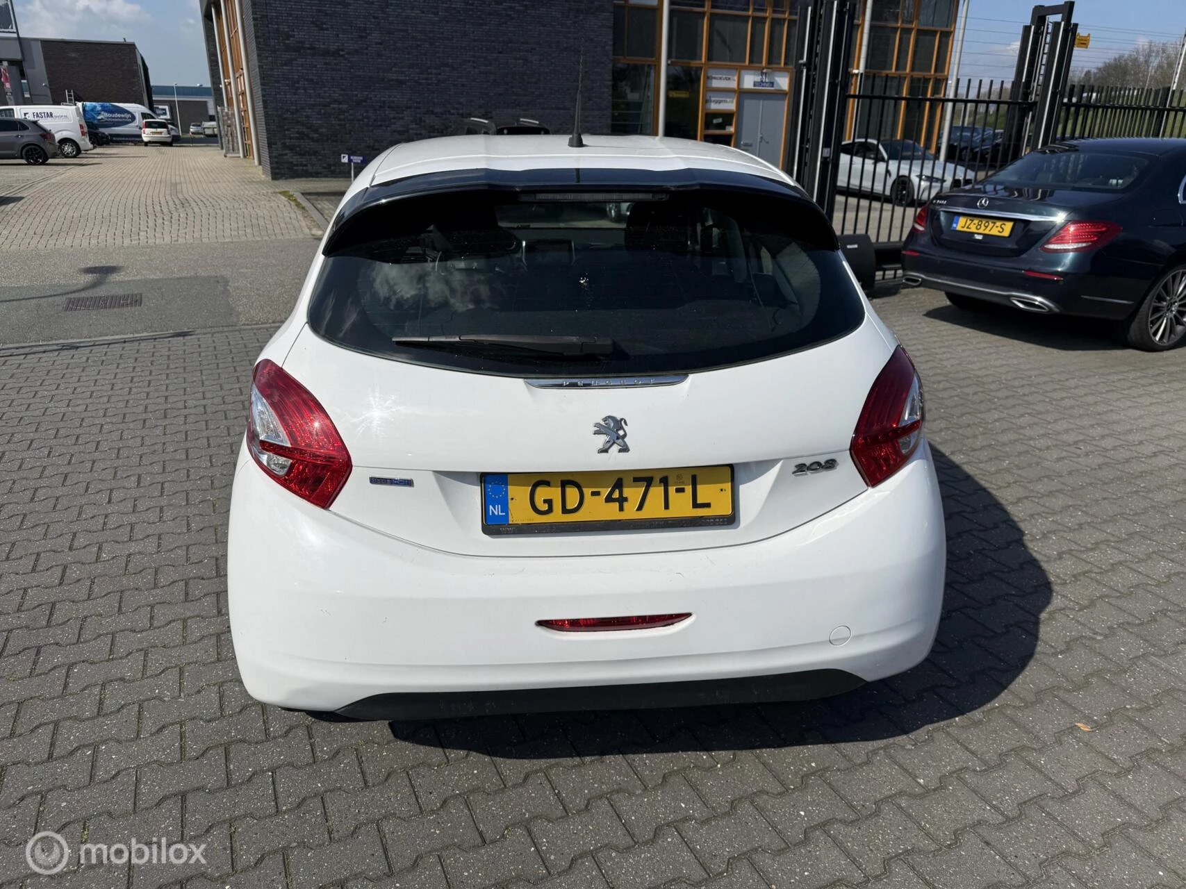 Hoofdafbeelding Peugeot 208