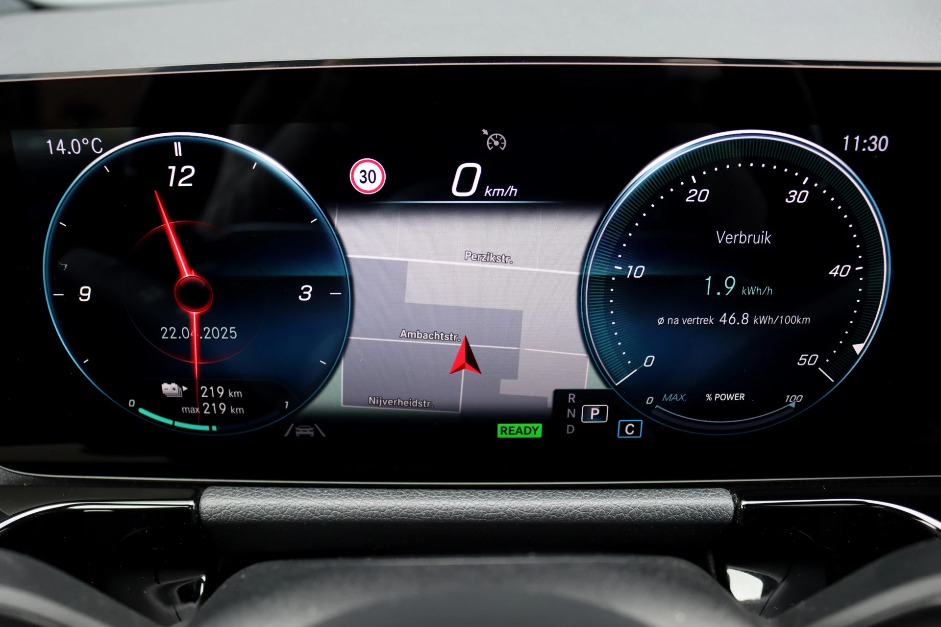 Hoofdafbeelding Mercedes-Benz EQA