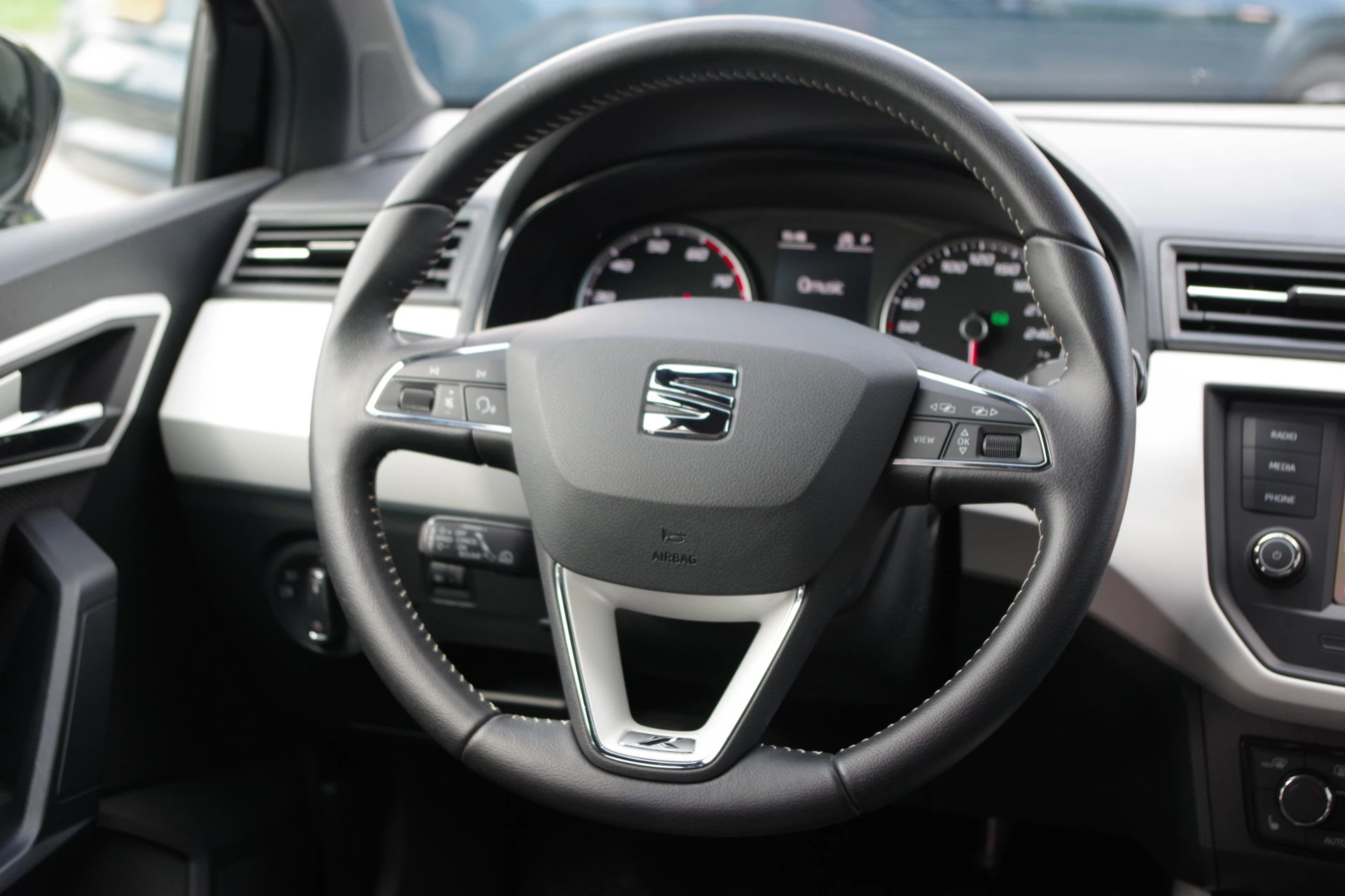Hoofdafbeelding SEAT Arona