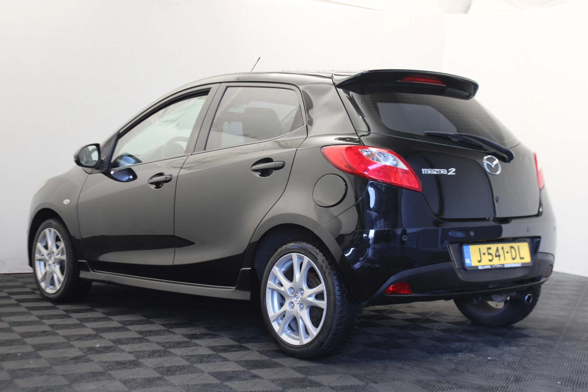 Hoofdafbeelding Mazda 2