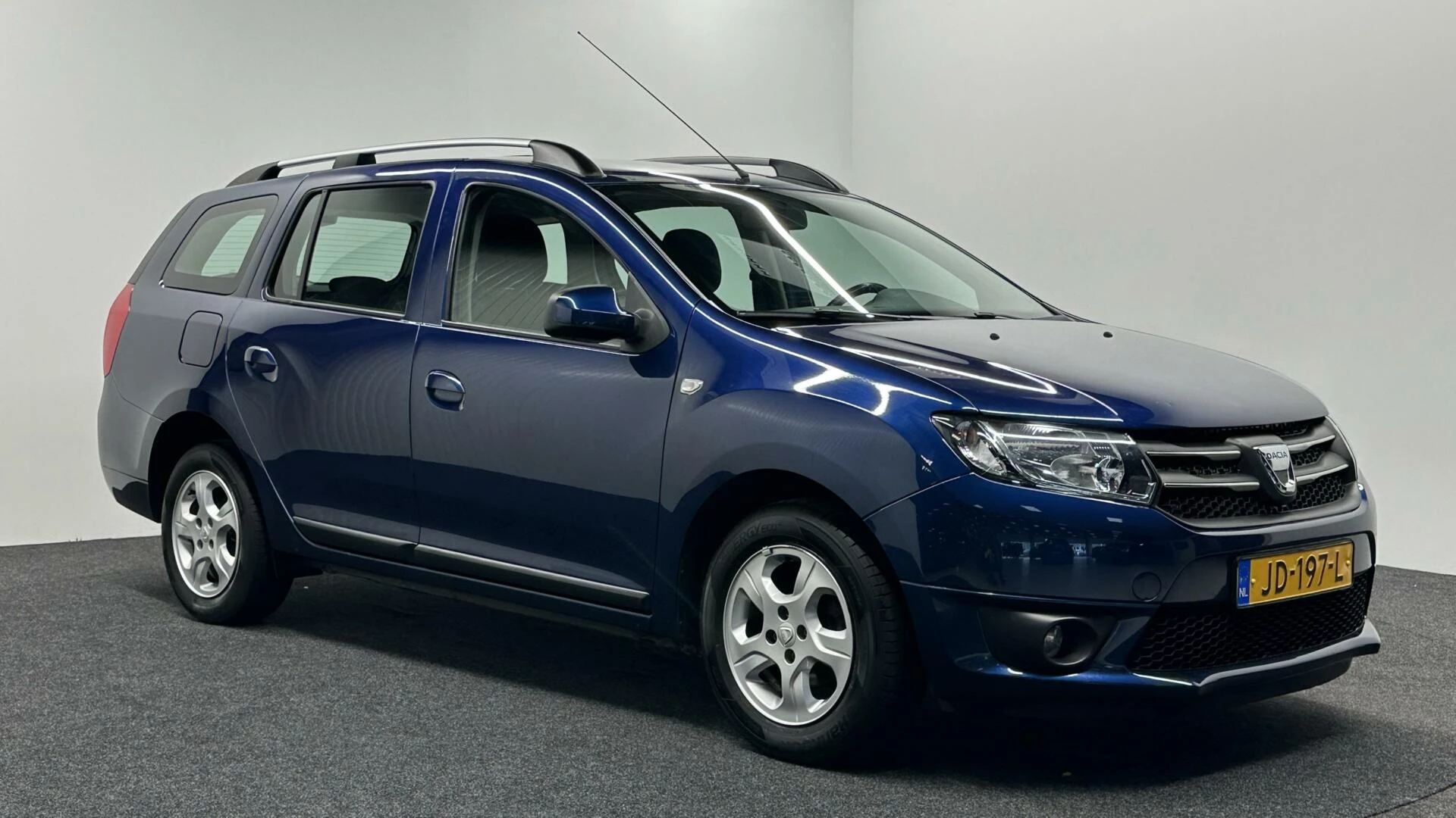 Hoofdafbeelding Dacia Logan