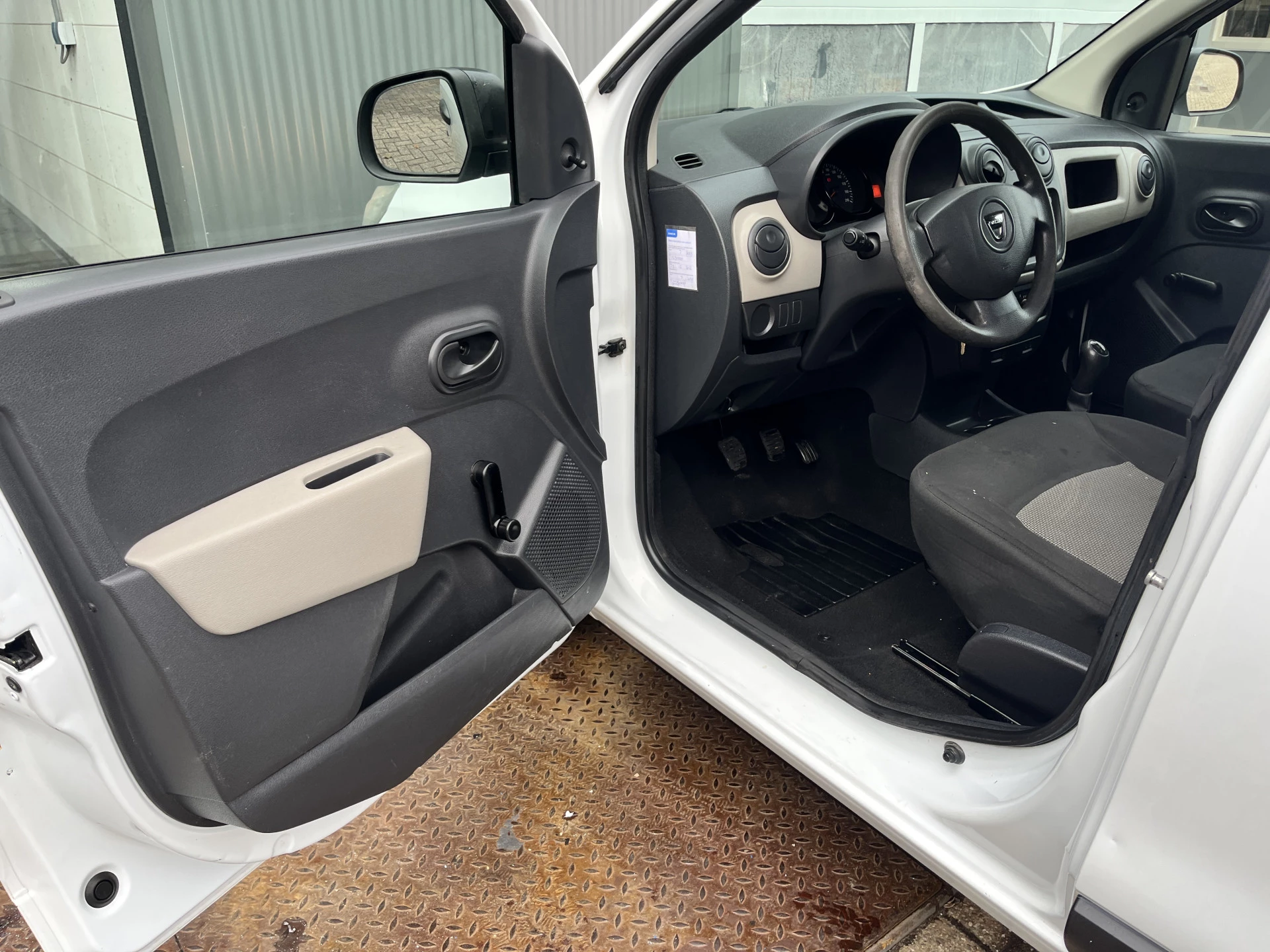 Hoofdafbeelding Dacia Dokker