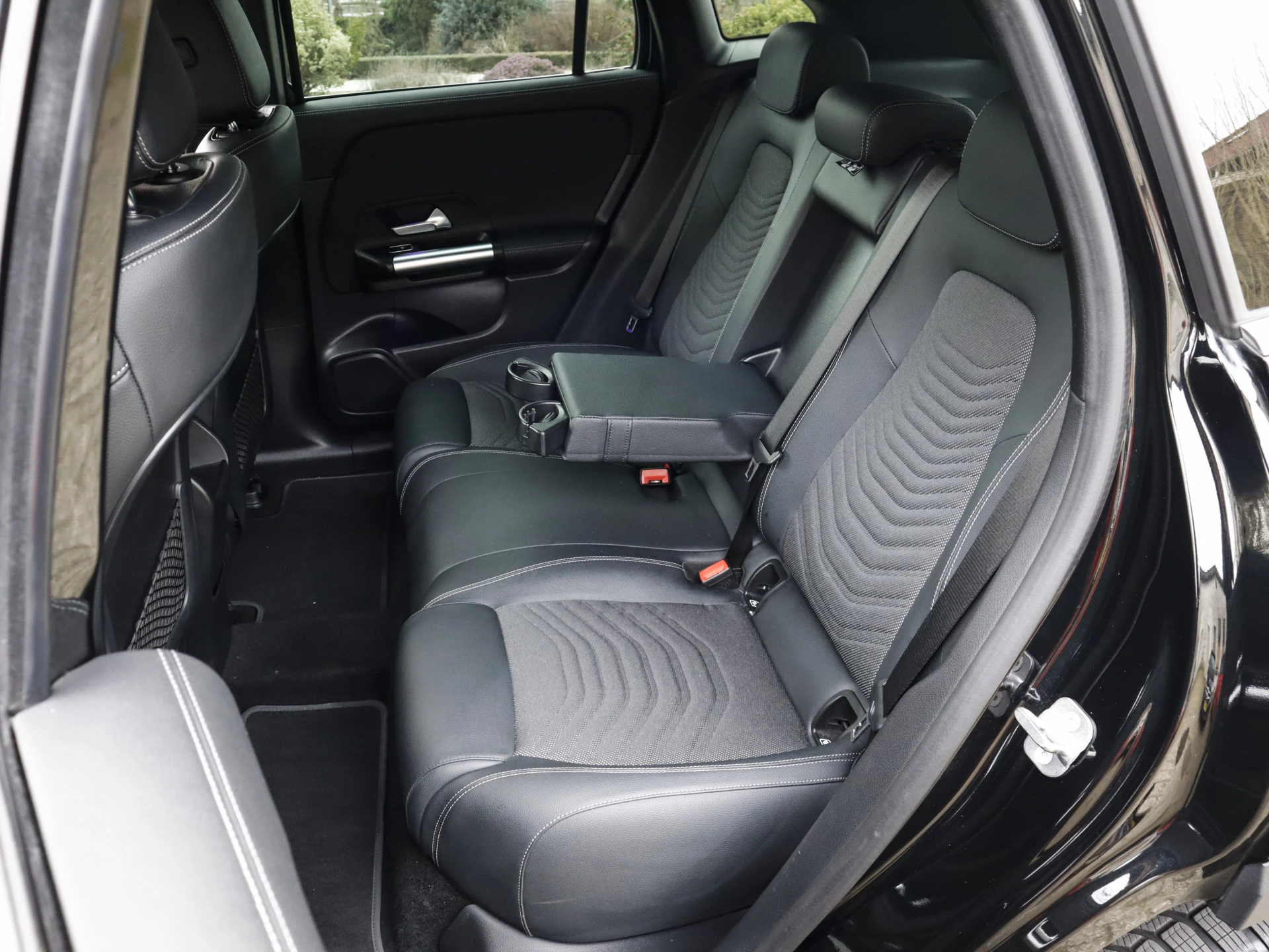 Hoofdafbeelding Mercedes-Benz EQA