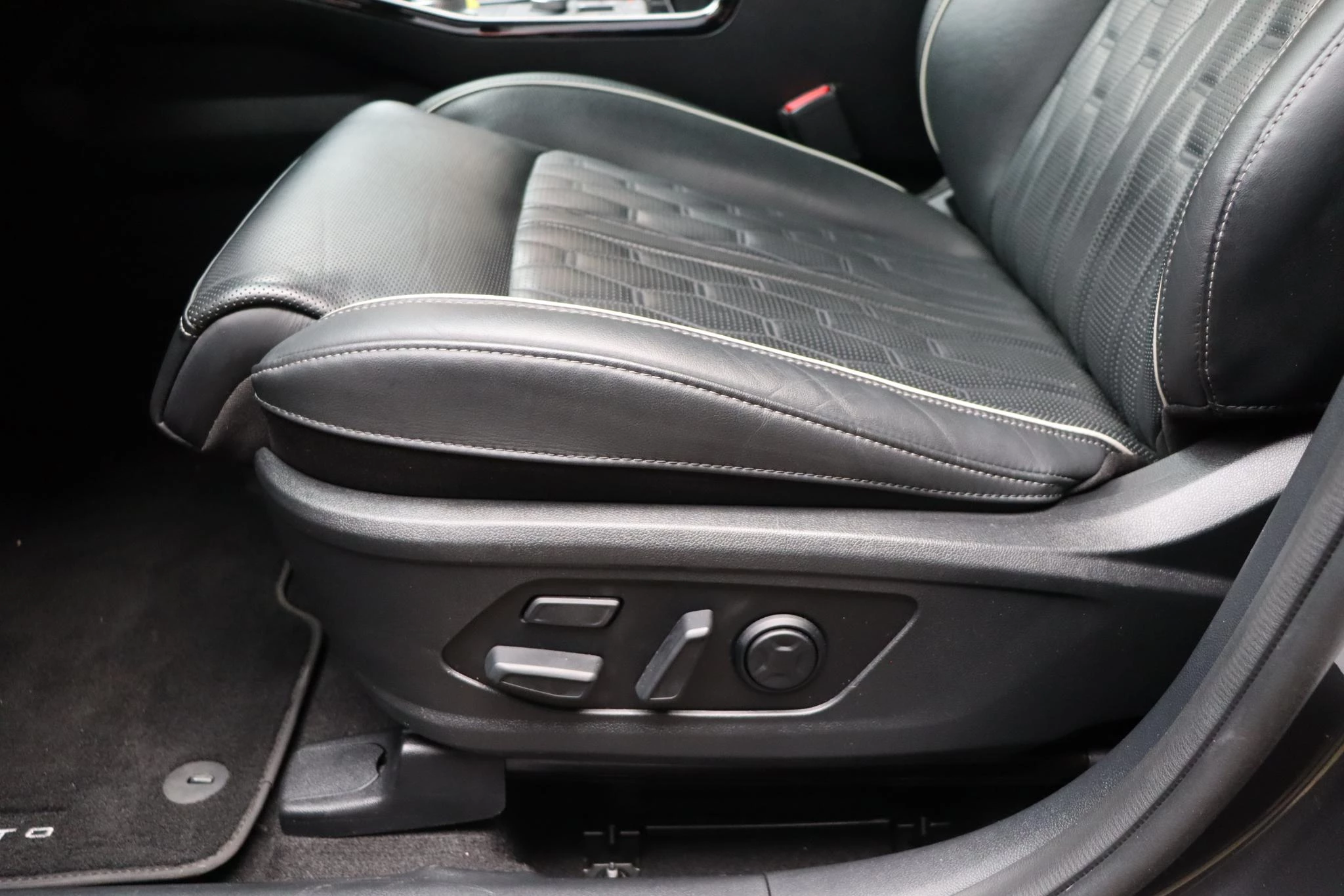 Hoofdafbeelding Kia Sorento