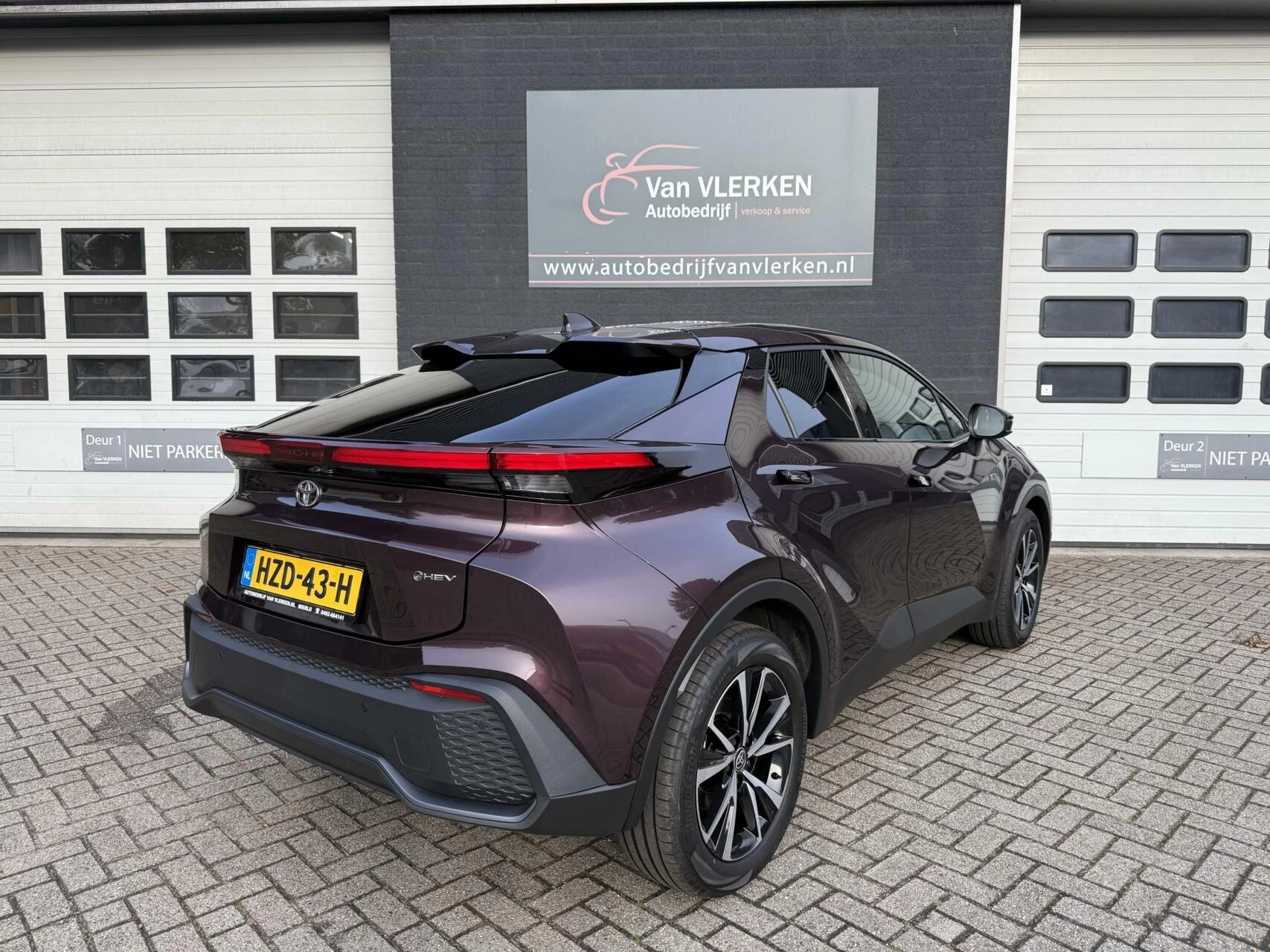 Hoofdafbeelding Toyota C-HR