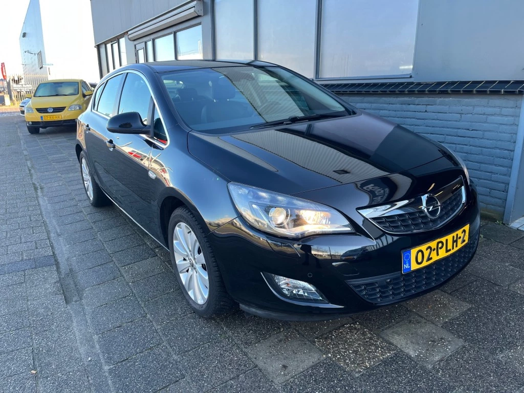Hoofdafbeelding Opel Astra