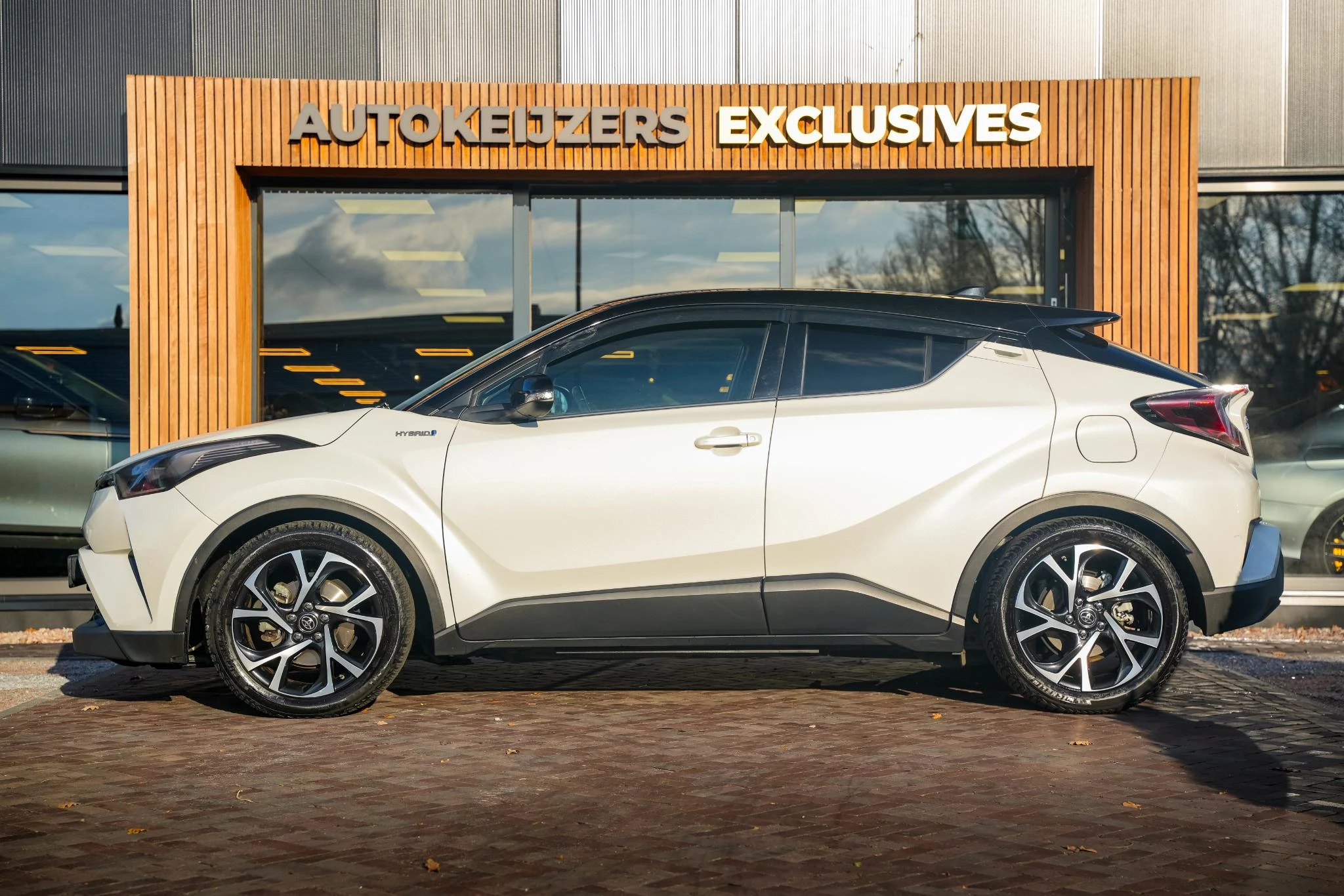 Hoofdafbeelding Toyota C-HR