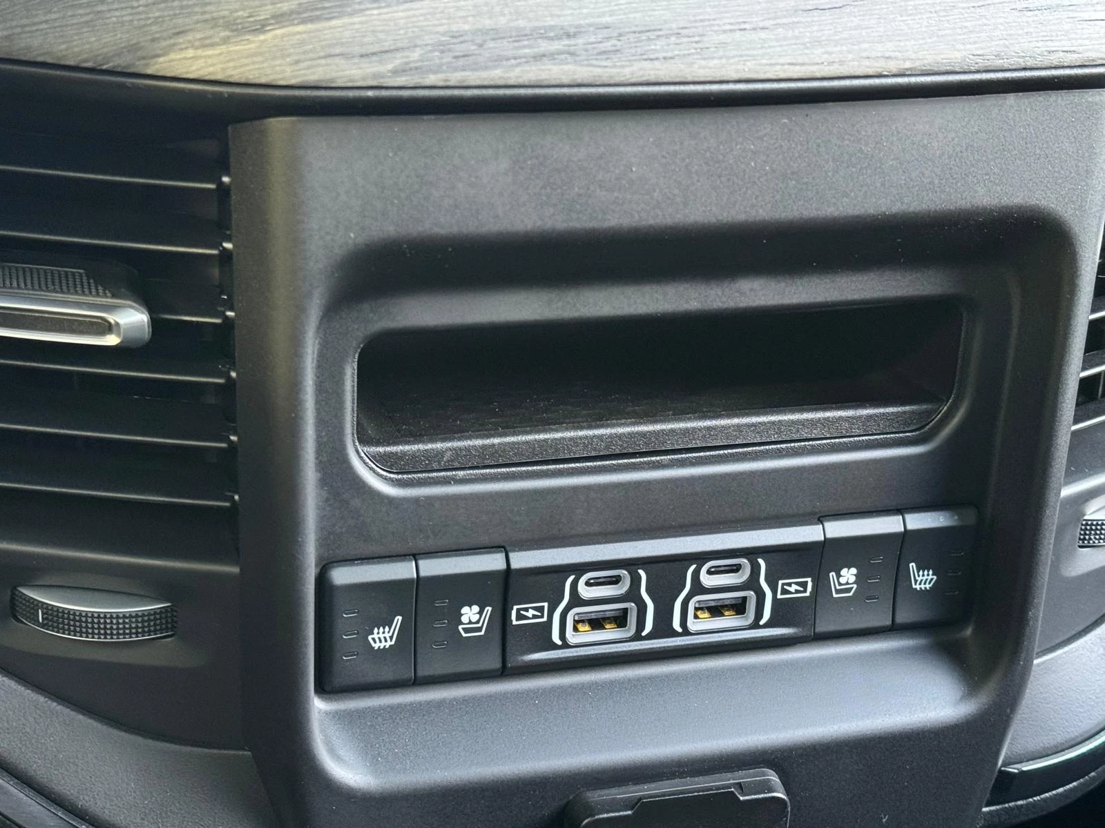 Hoofdafbeelding Dodge Ram Pick-Up
