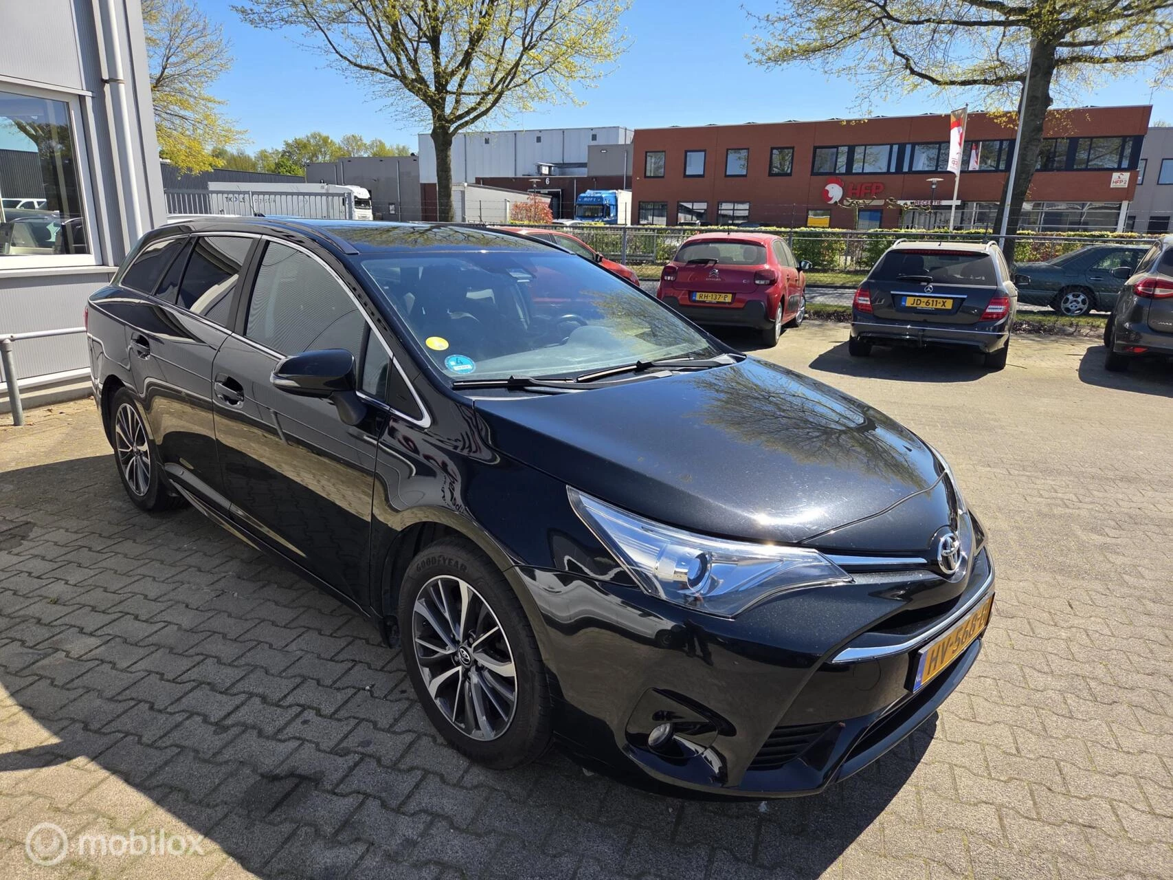 Hoofdafbeelding Toyota Avensis