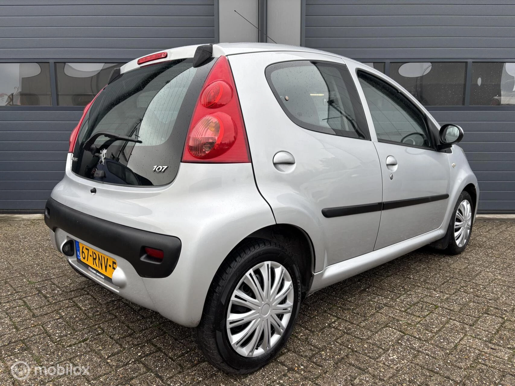 Hoofdafbeelding Peugeot 107