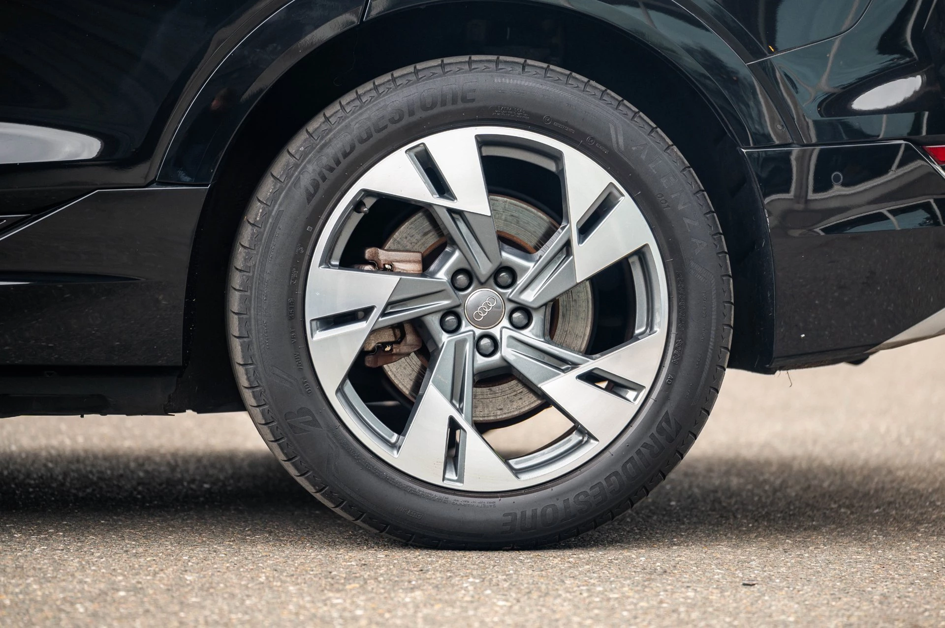 Hoofdafbeelding Audi e-tron