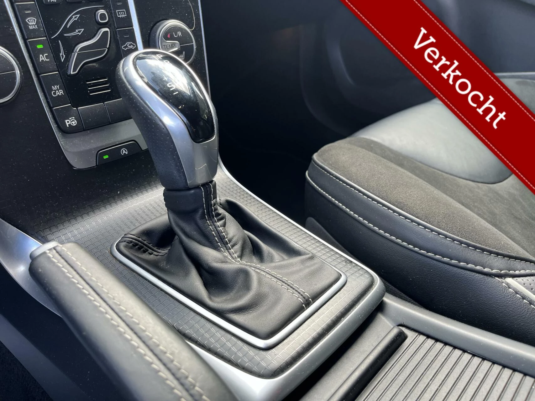 Hoofdafbeelding Volvo V40