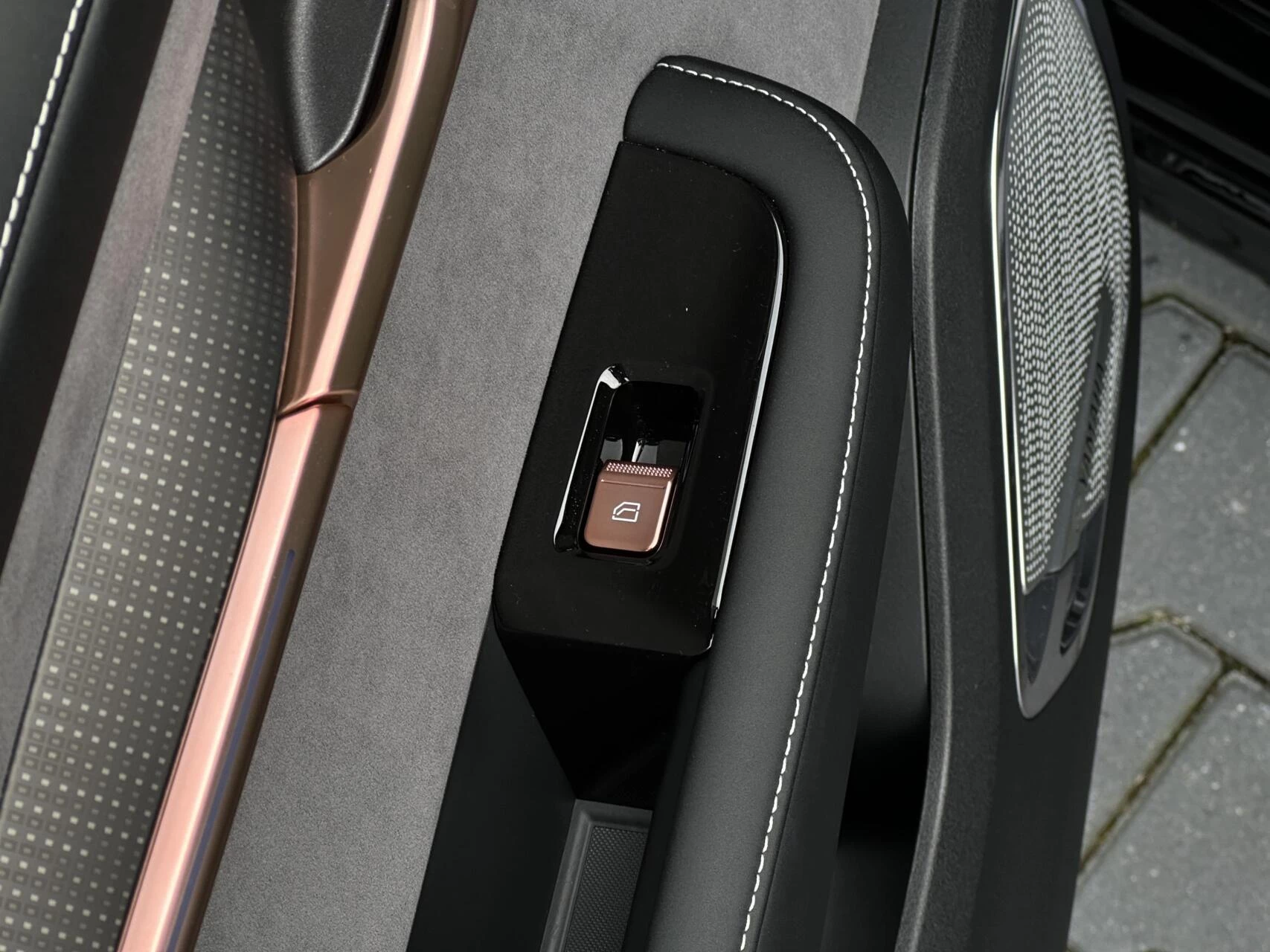 Hoofdafbeelding Zeekr 001