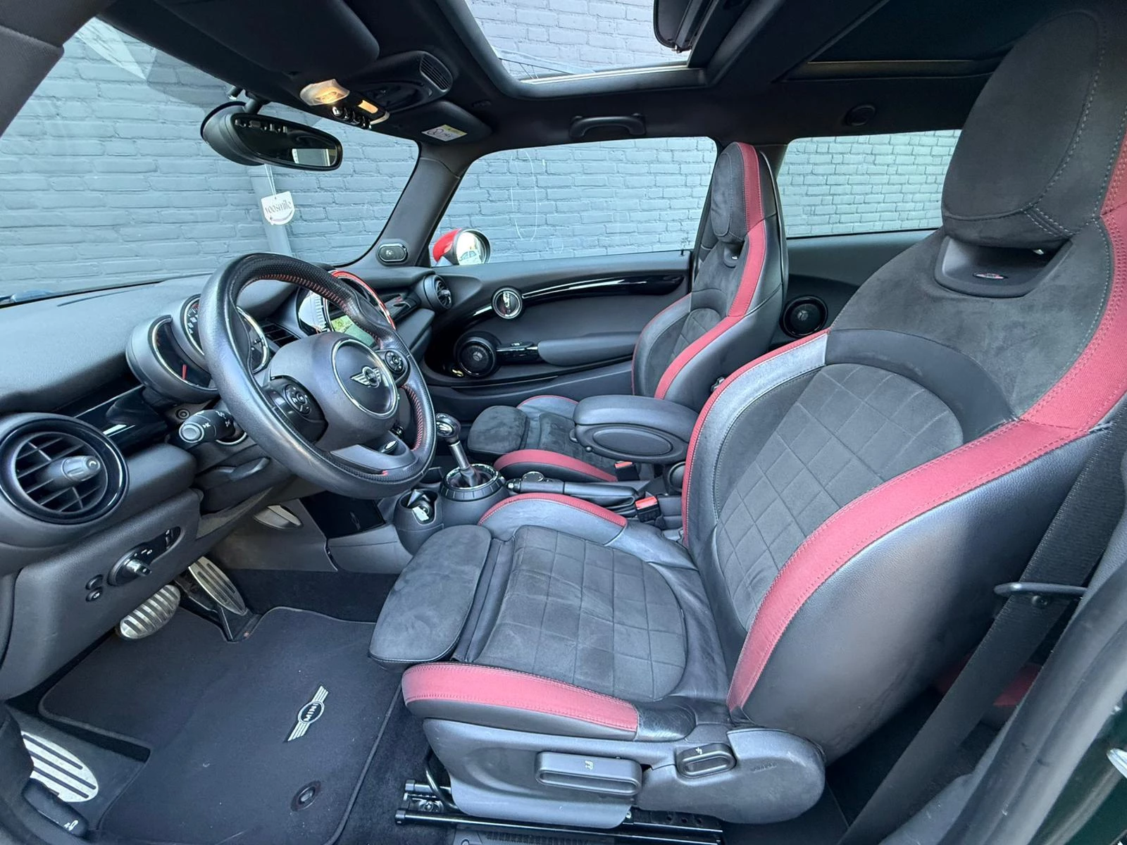 Hoofdafbeelding MINI Cooper