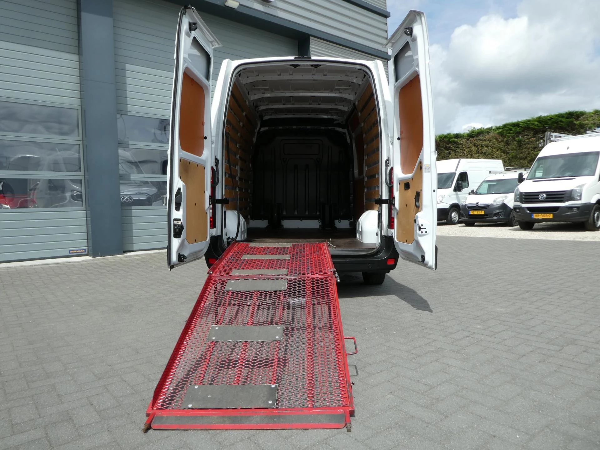 Hoofdafbeelding Opel Movano