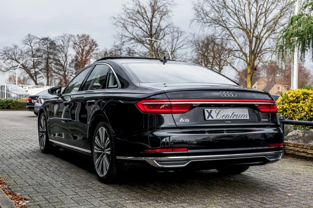 Hoofdafbeelding Audi A8