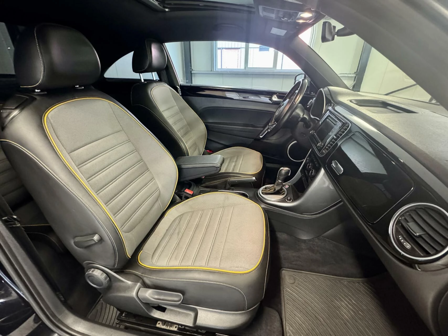 Hoofdafbeelding Volkswagen Beetle