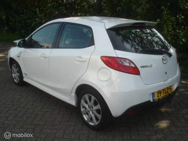 Hoofdafbeelding Mazda 2