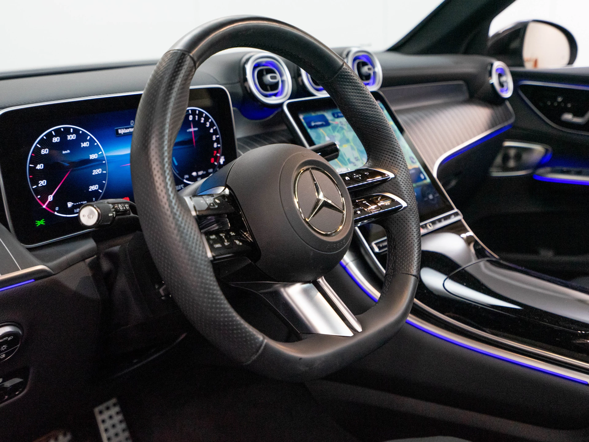 Hoofdafbeelding Mercedes-Benz GLC