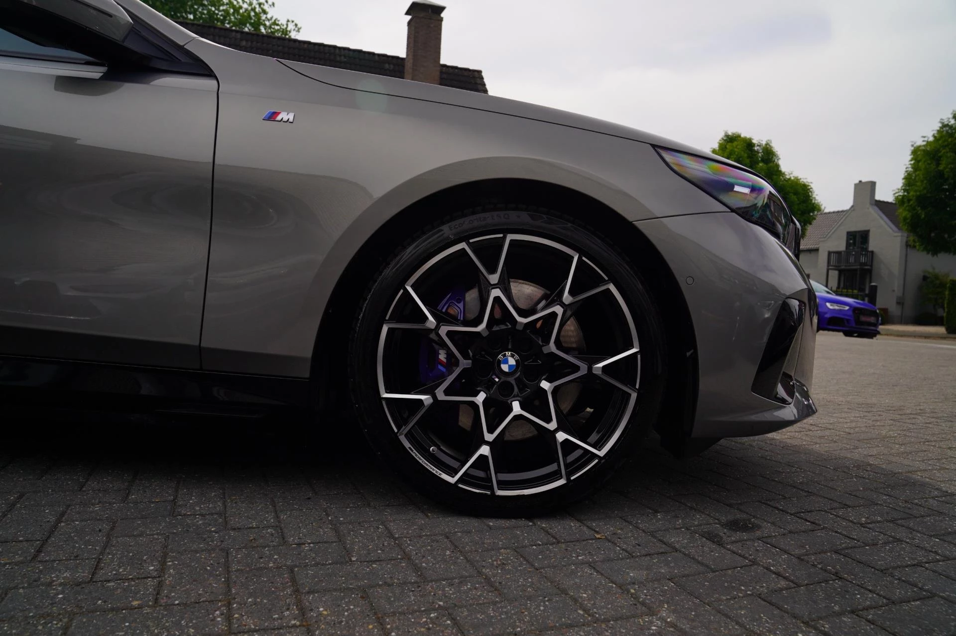 Hoofdafbeelding BMW i5