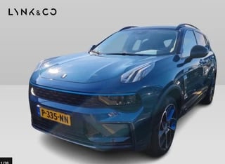 Lynk & Co 01 1.5 Plug-In Hybrid 262pk Automaat *NL* [ TREKHAAK+360°+PANO+ACC+LED+CARPLAY+VIRTUAL+BLIS ]