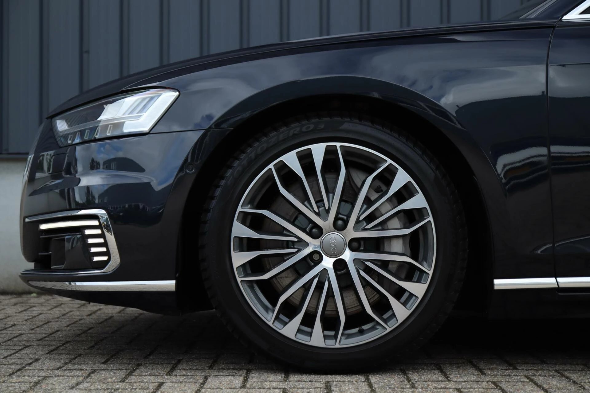 Hoofdafbeelding Audi A8