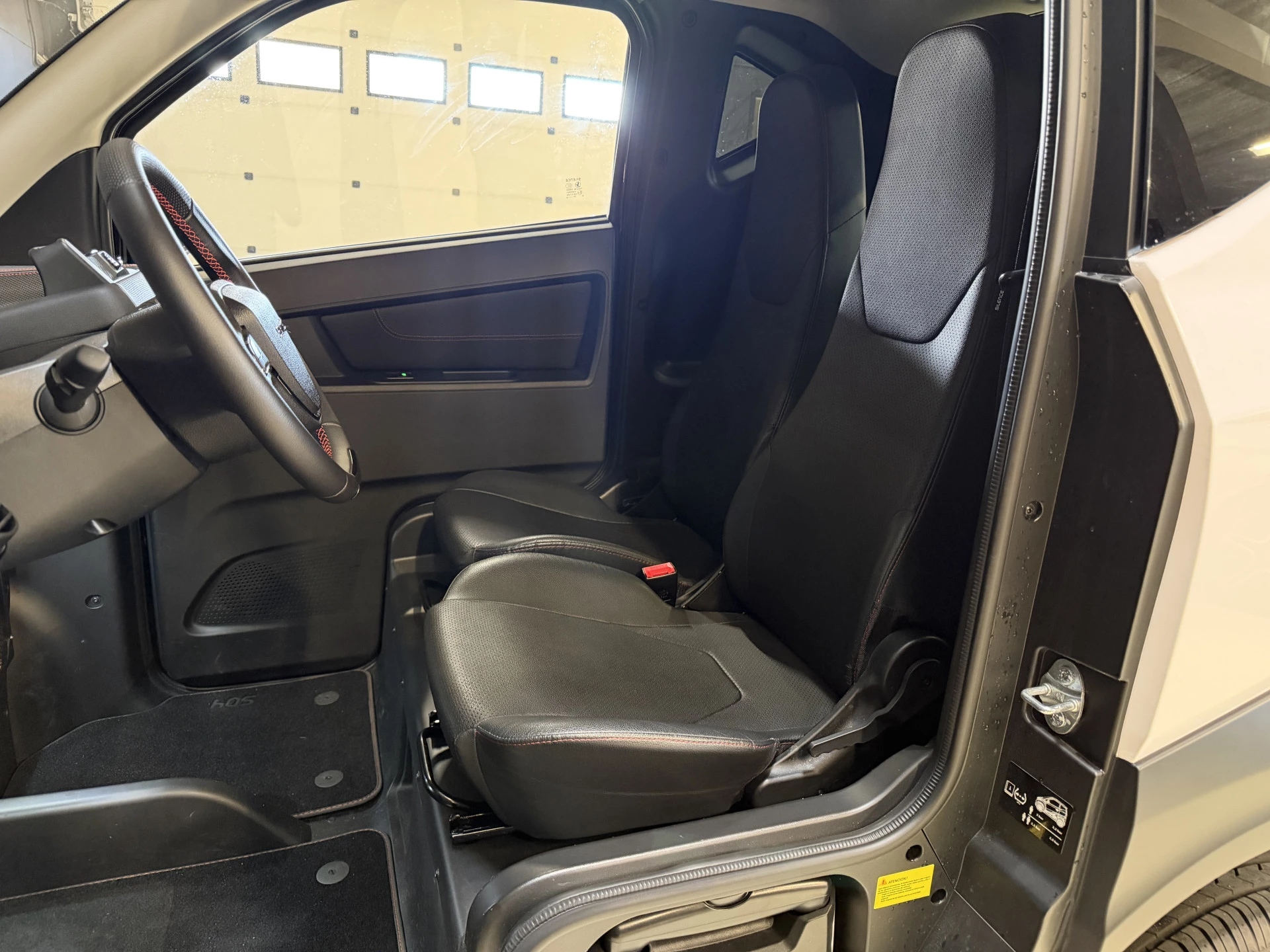 Hoofdafbeelding Silence S04