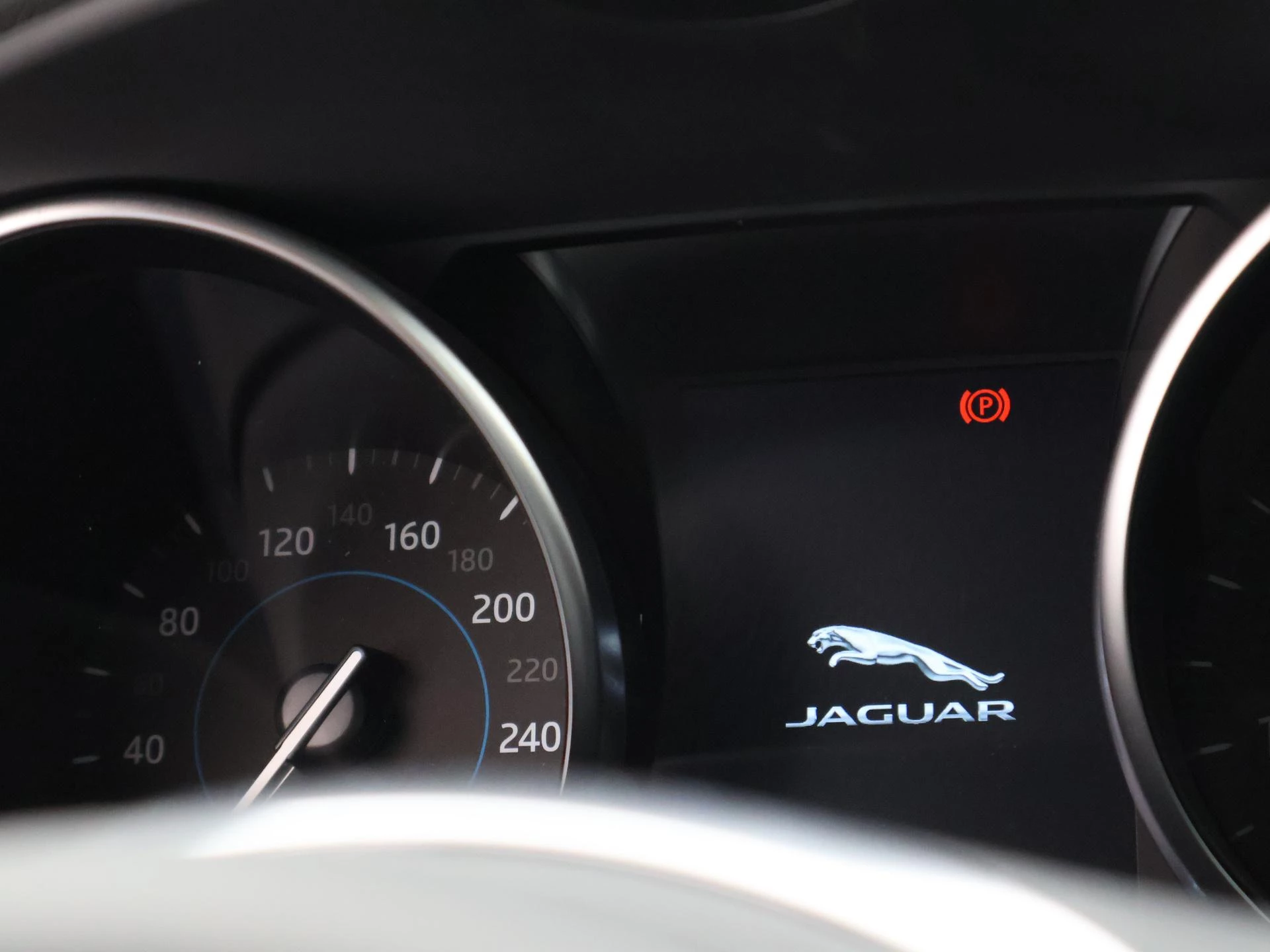 Hoofdafbeelding Jaguar XE
