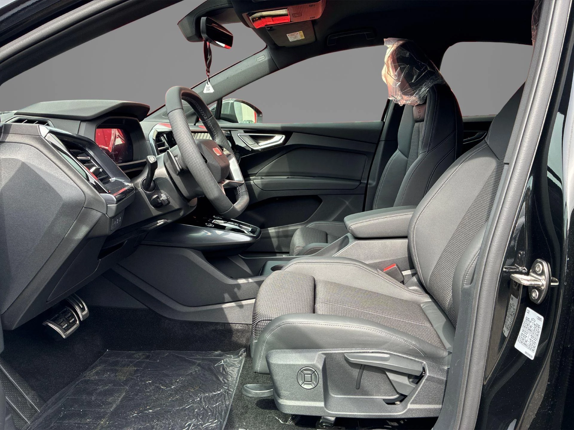 Hoofdafbeelding Audi Q4 Sportback e-tron