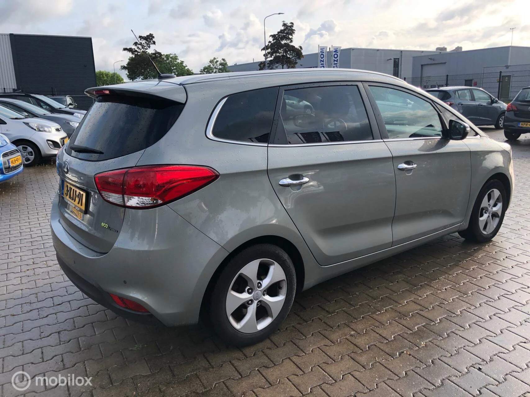 Hoofdafbeelding Kia Carens