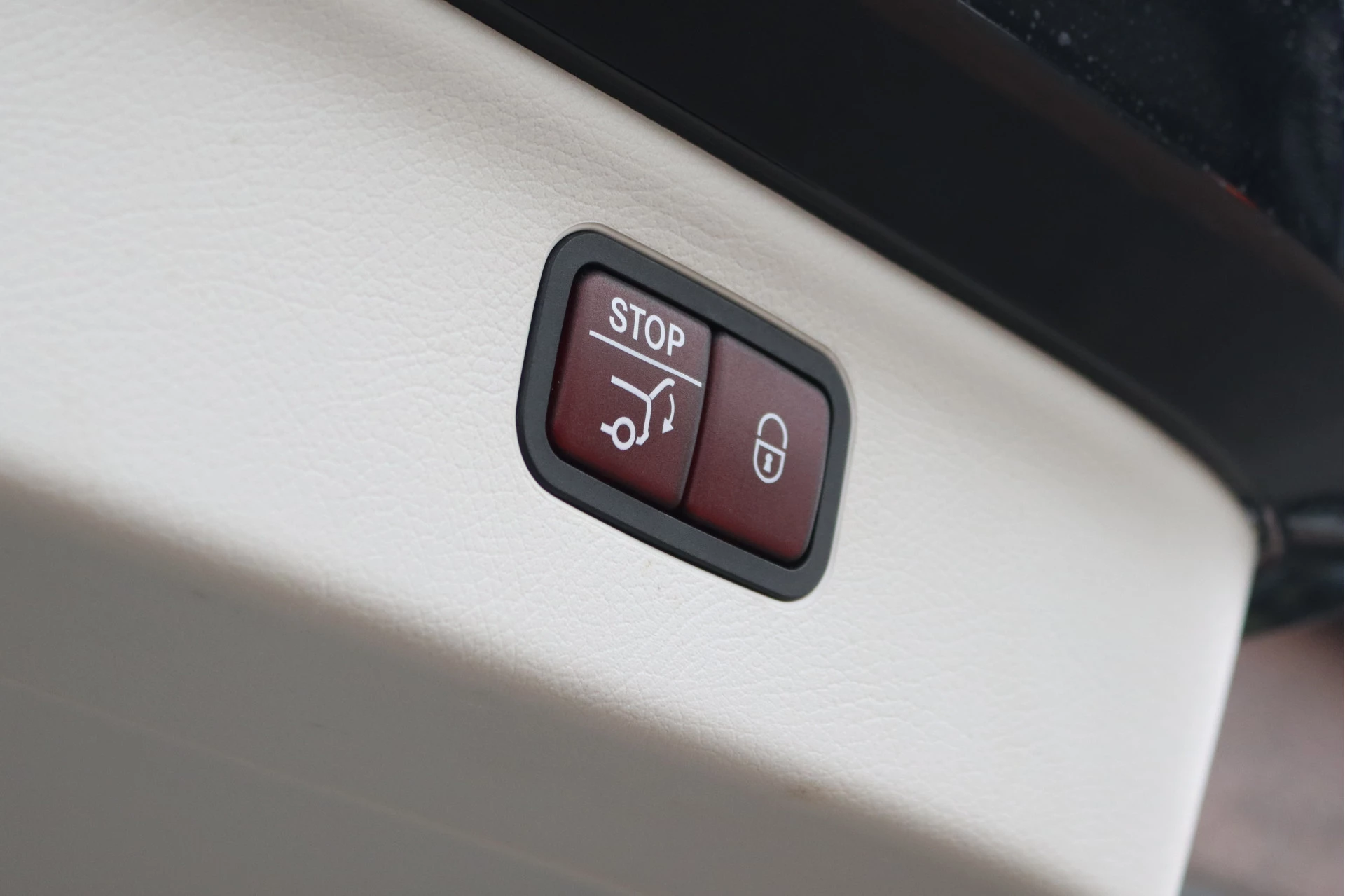 Hoofdafbeelding Mercedes-Benz EQS