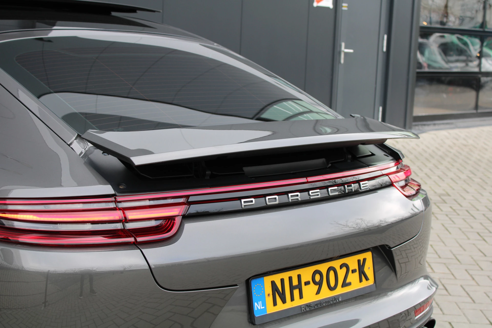 Hoofdafbeelding Porsche Panamera
