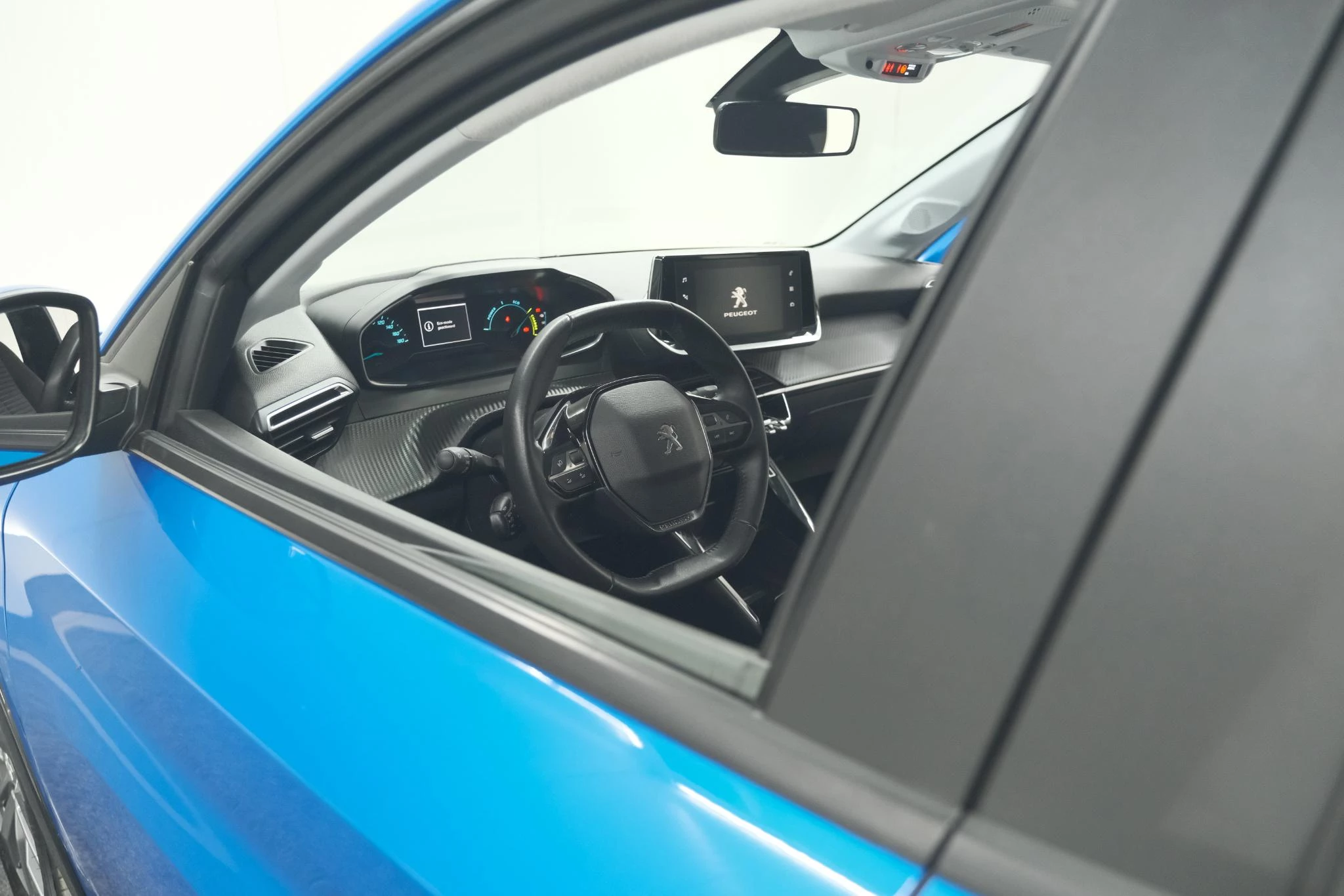 Hoofdafbeelding Peugeot e-208