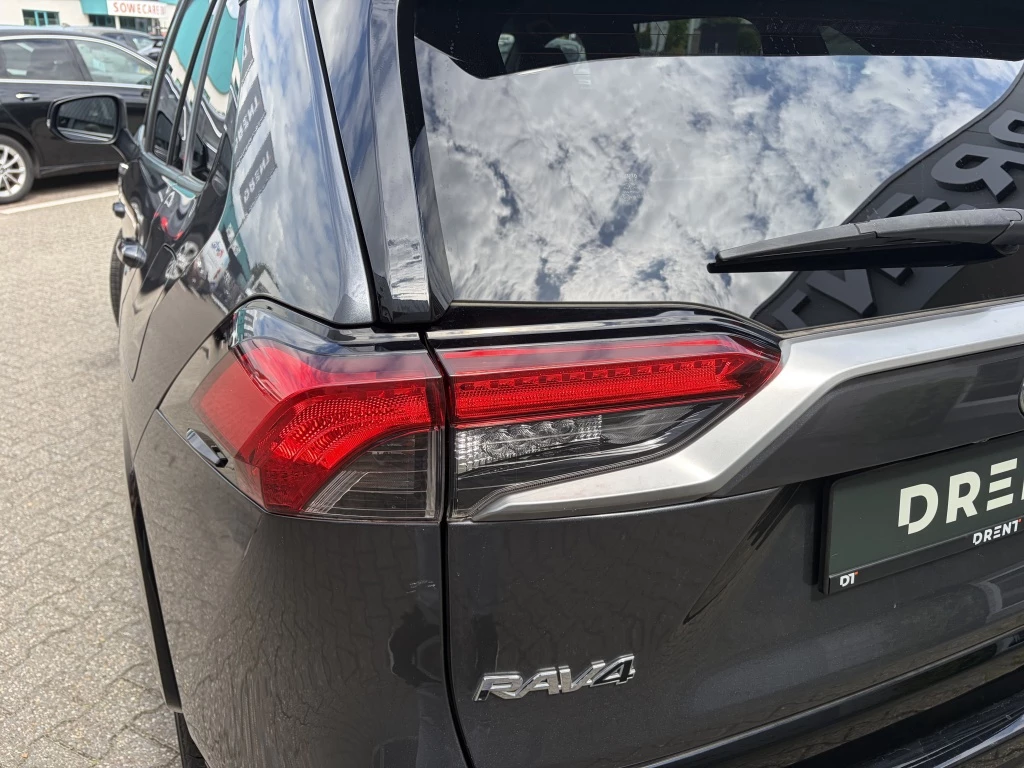 Hoofdafbeelding Toyota RAV4