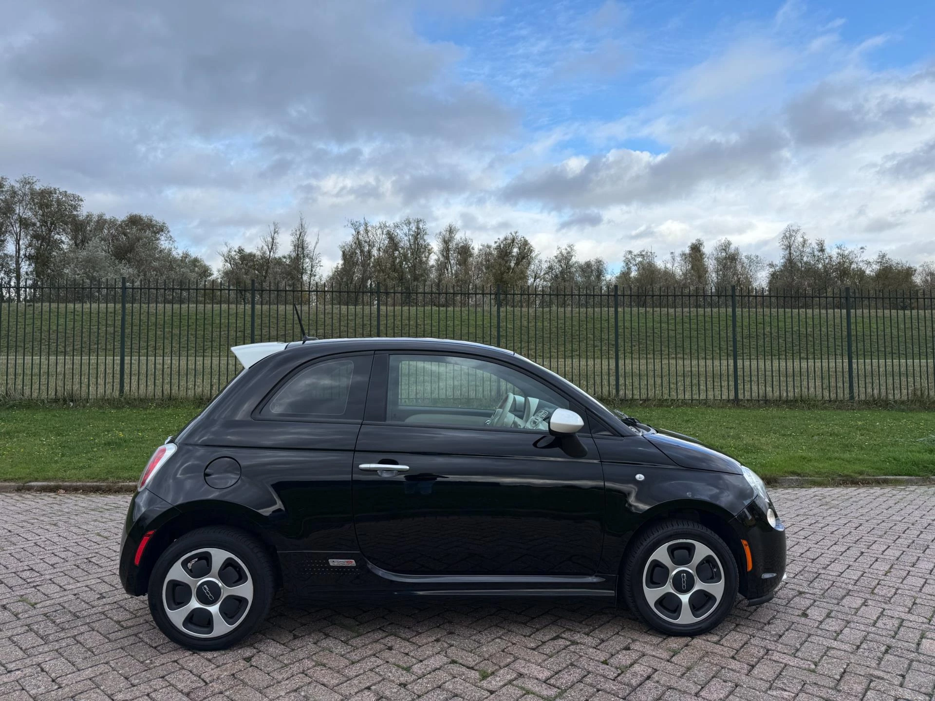 Hoofdafbeelding Fiat 500e