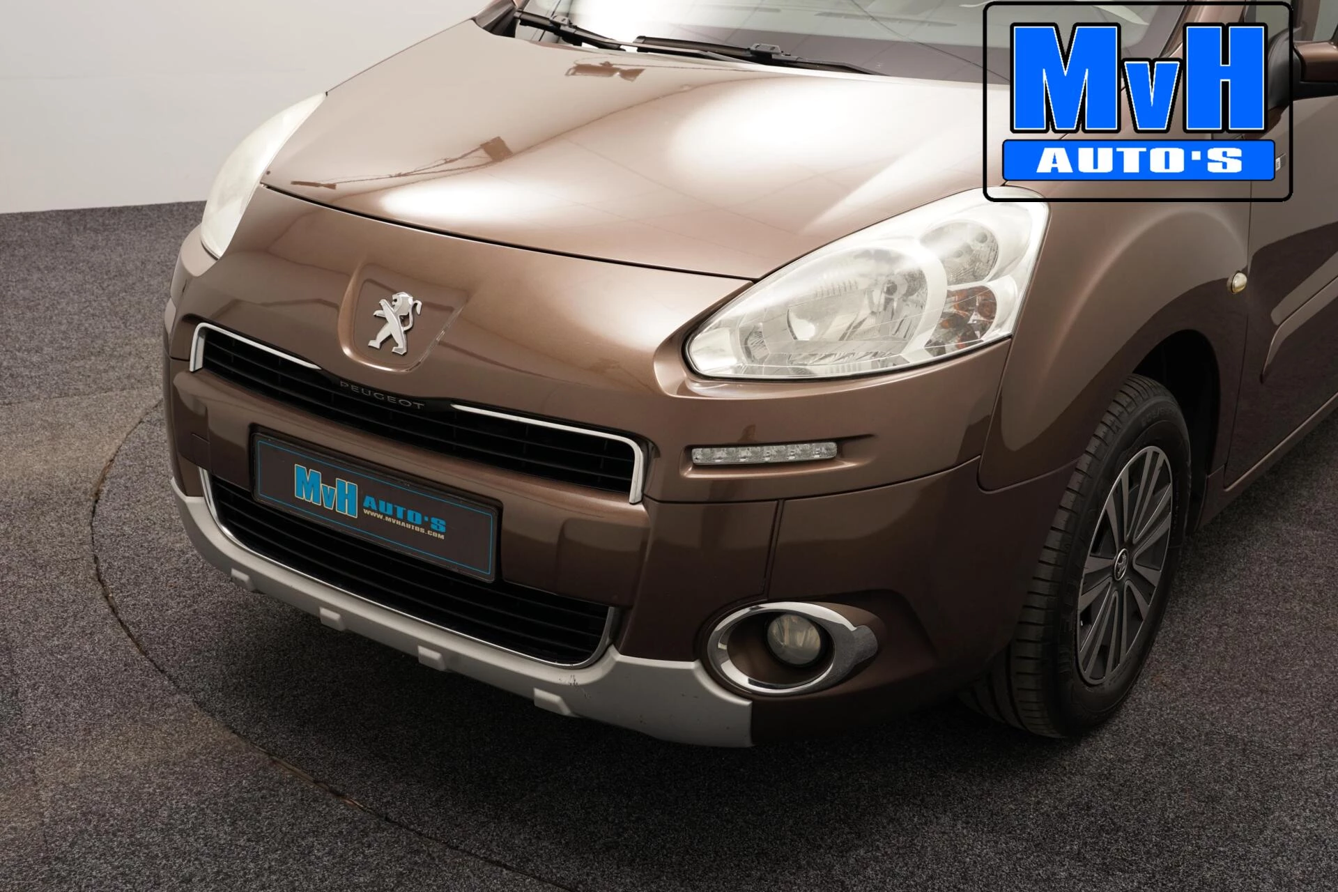 Hoofdafbeelding Peugeot Partner